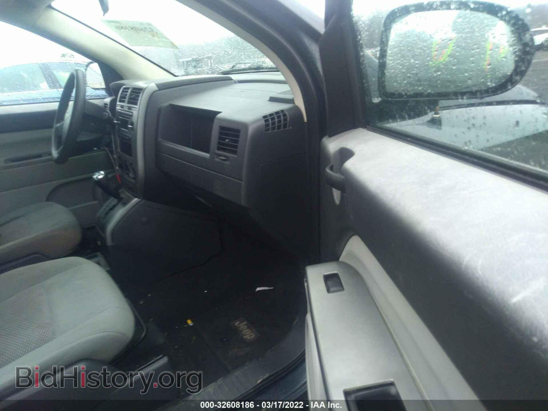2007 JEEP COMPASS - VIN: 1J8FT47W97D359233 - Фото 5