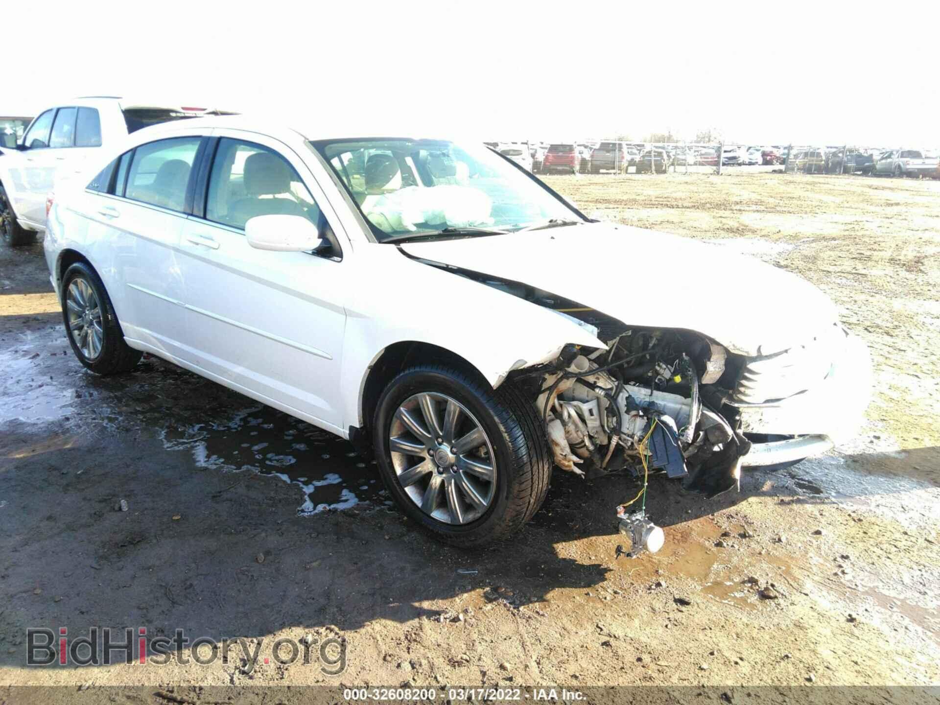 Photo 1C3CCBBG3DN704149 - CHRYSLER 200 2013