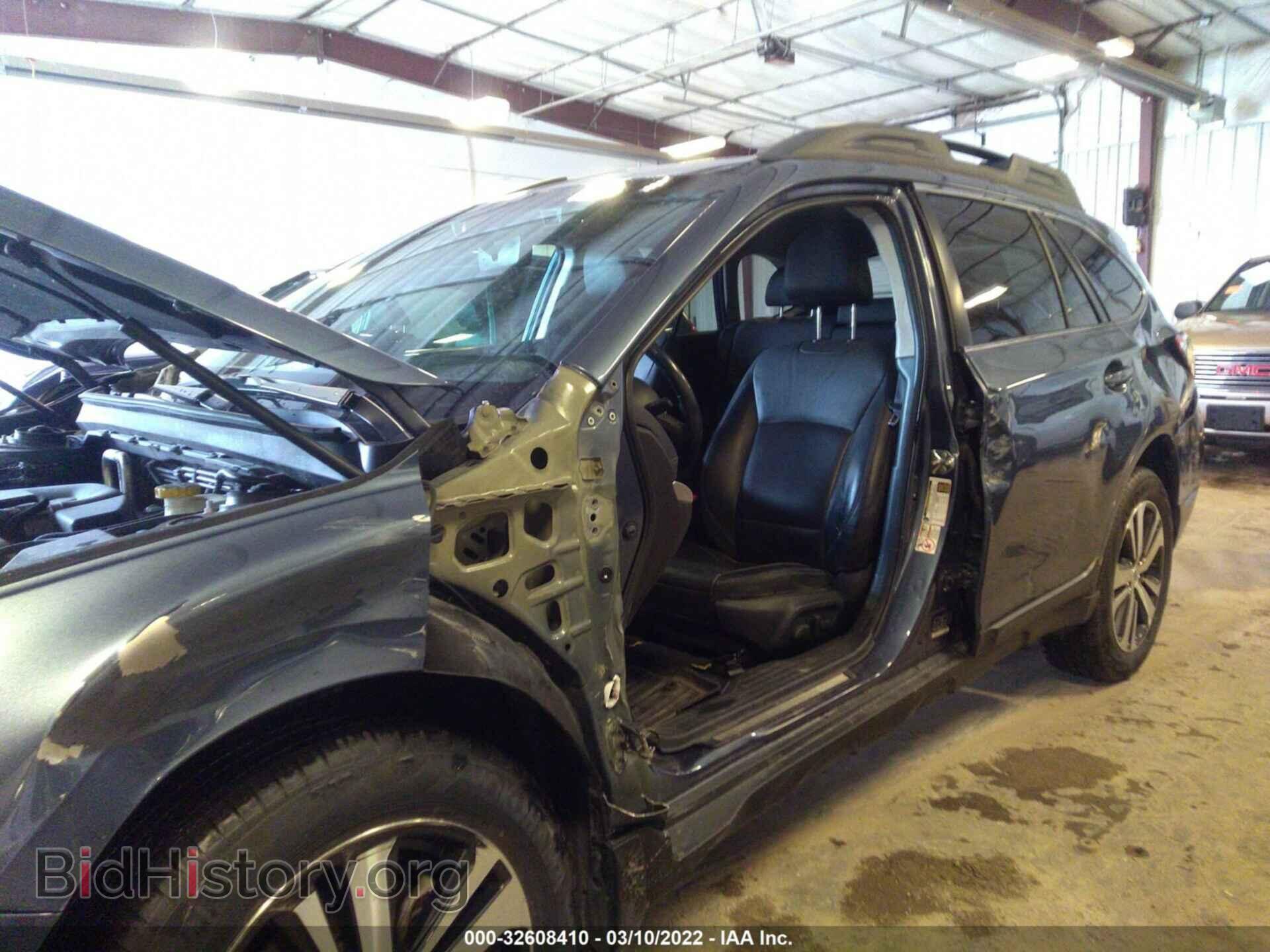 2018 SUBARU OUTBACK - VIN: 4S4BSANC3J3322249 - Фото 6