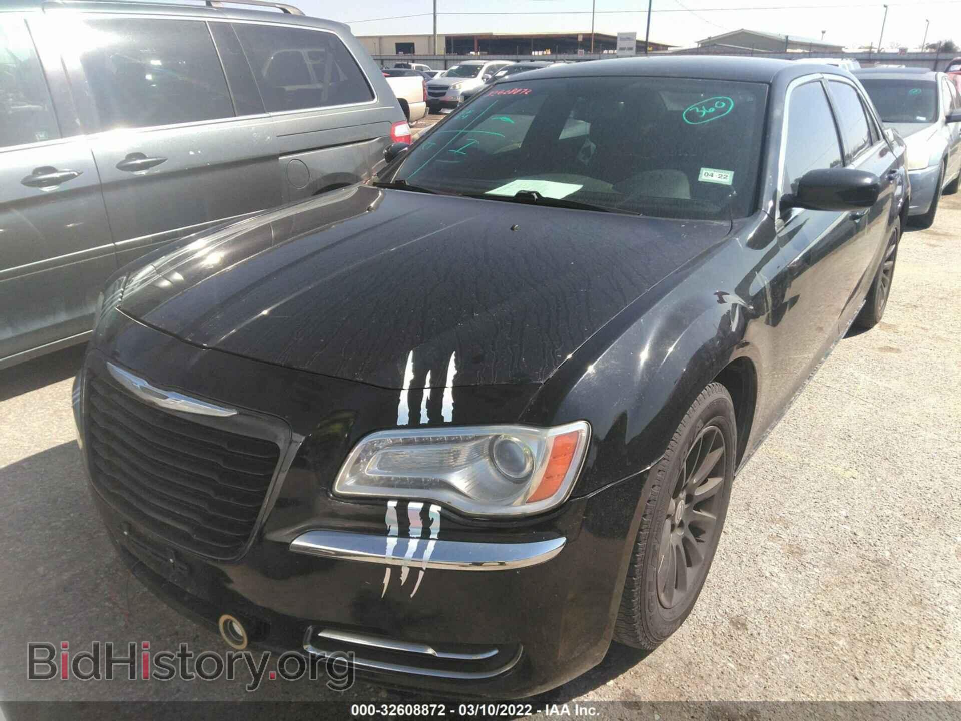 2012 CHRYSLER 300 - VIN: 2C3CCAAG1CH117094 - Фото 6