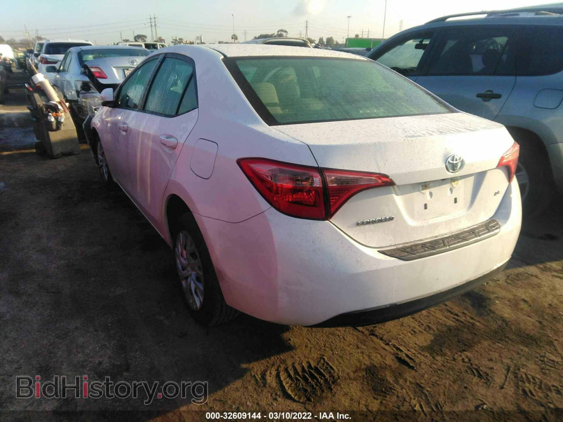 2017 TOYOTA COROLLA - VIN: 5YFBURHEXHP702779 - Фото 3