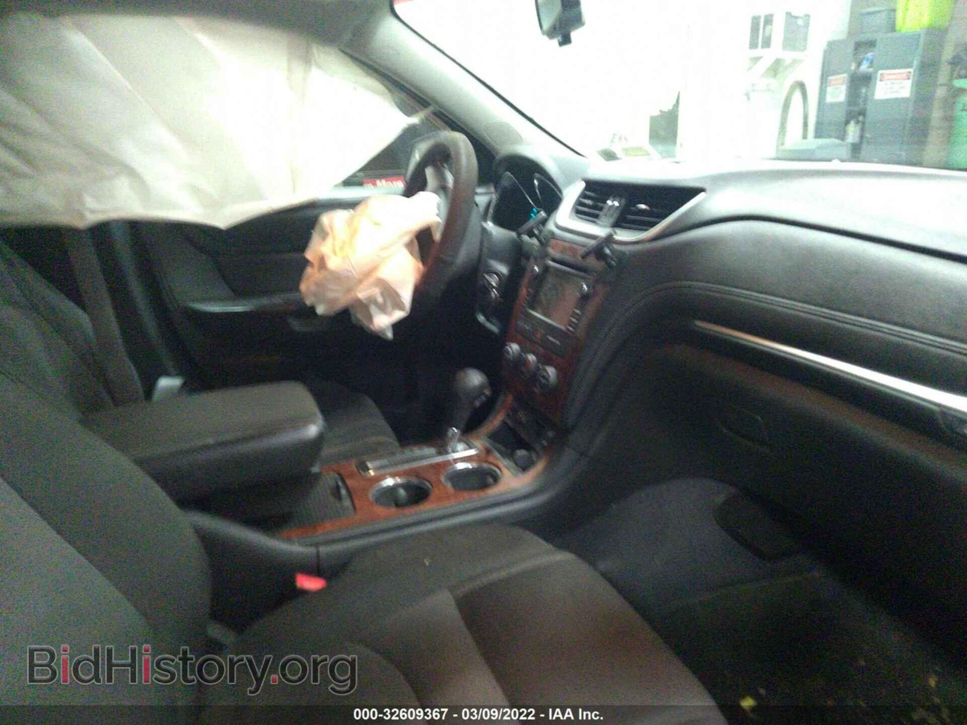 2014 CHEVROLET TRAVERSE - VIN: 1GNKVGKD3EJ352632 - Фото 5