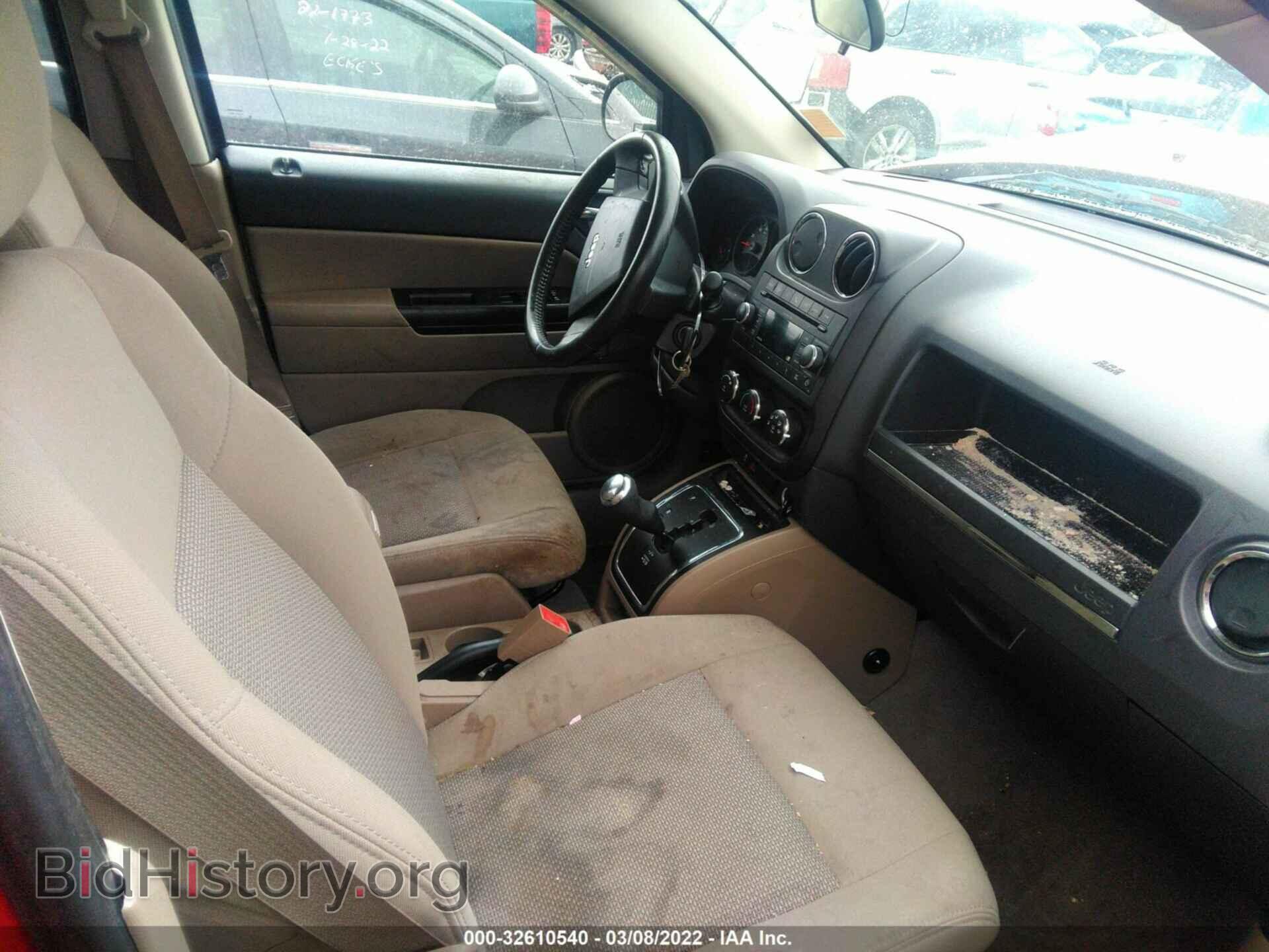 2010 JEEP COMPASS - VIN: 1J4NT4FA8AD531696 - Фото 5