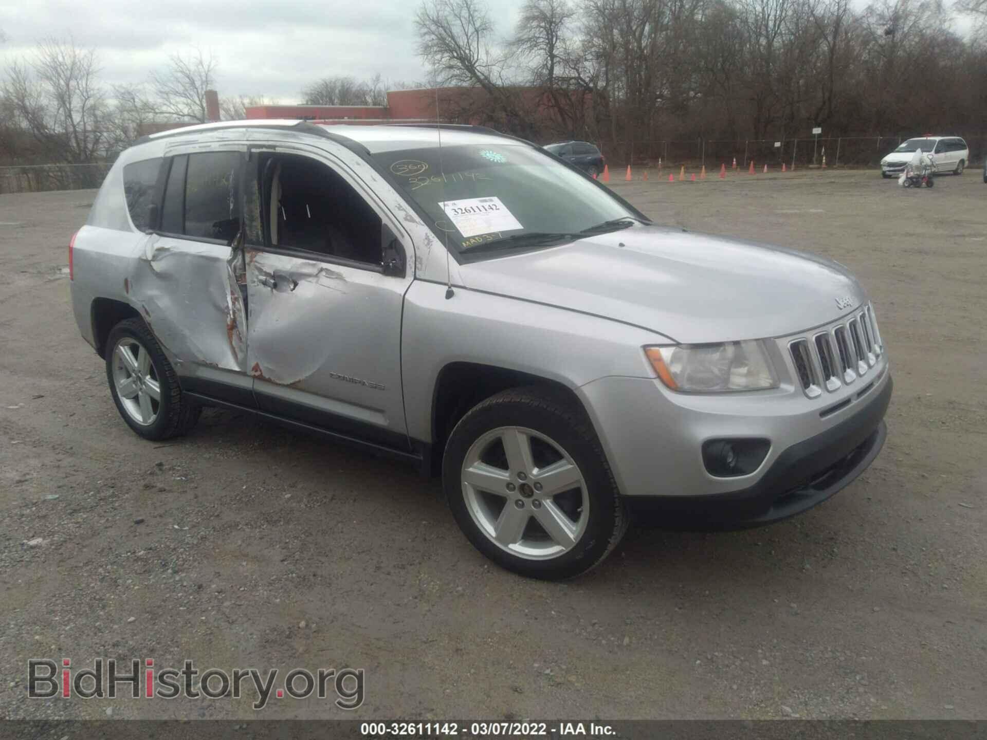 Photo 1J4NT5FBXBD289039 - JEEP COMPASS 2011