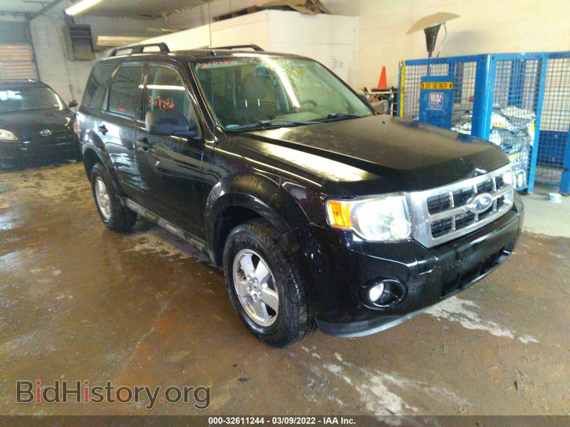 Photo 1FMCU93G59KB86968 - FORD ESCAPE 2009