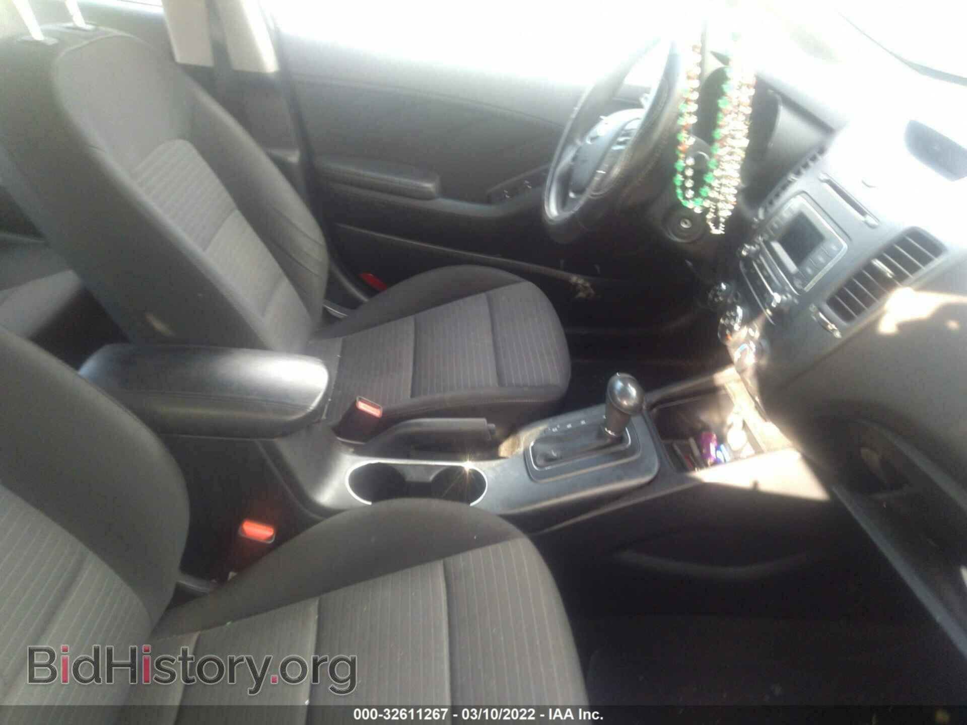2015 KIA FORTE - VIN: KNAFX4A66F5317211 - Фото 5