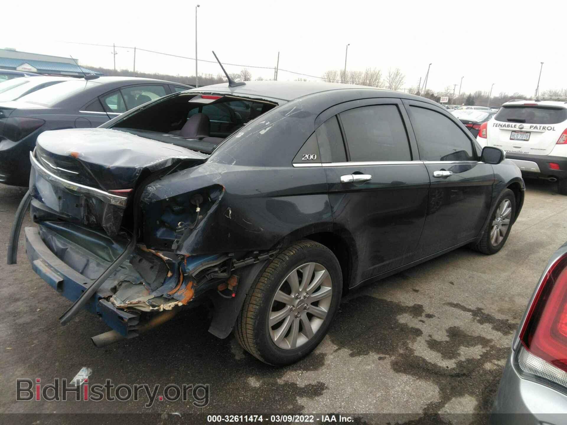 2013 CHRYSLER 200 - VIN: 1C3CCBBB4DN601682 - Фото 4