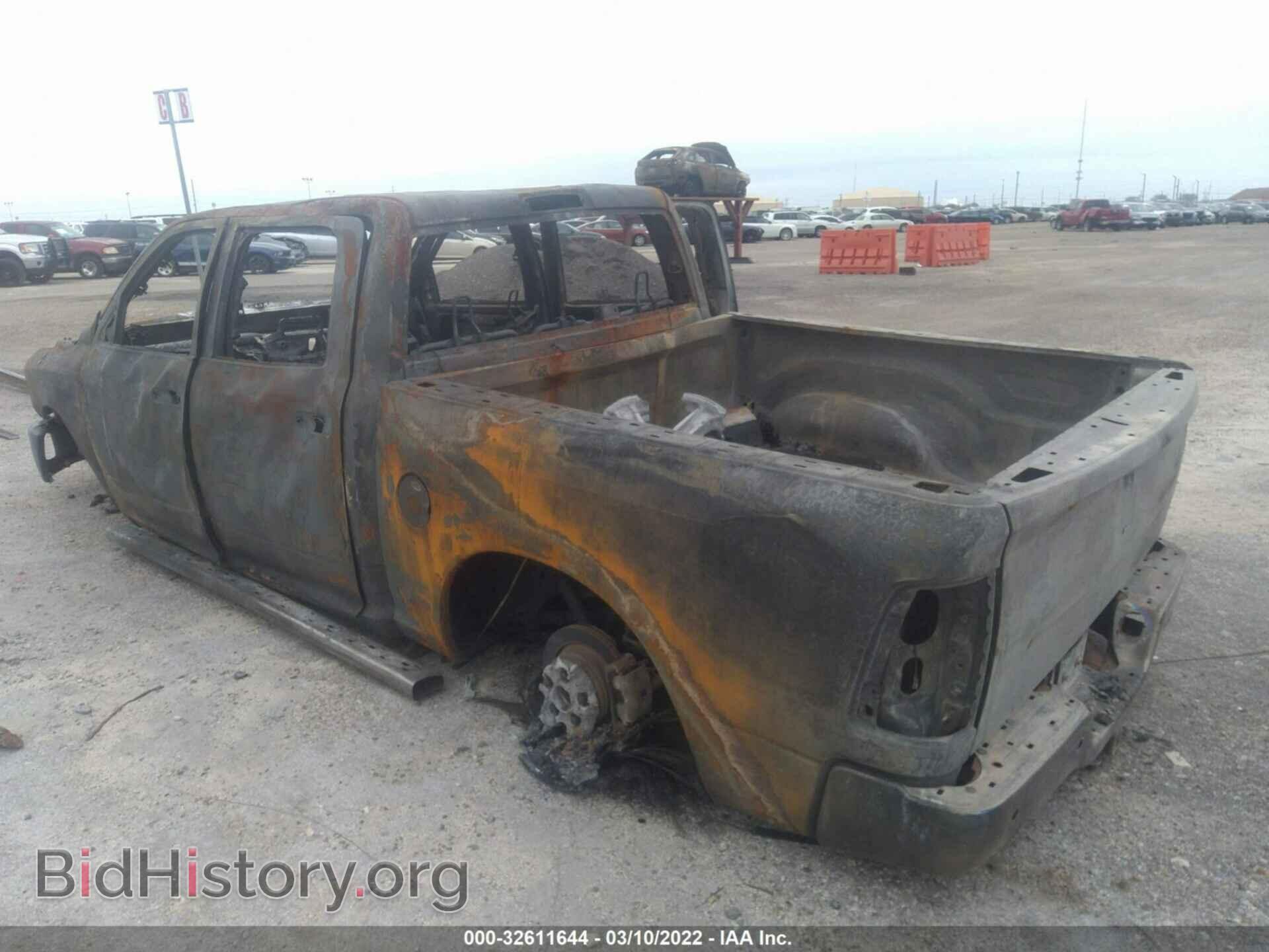 2016 RAM 1500 - VIN: 1C6RR6LT7GS127677 - Фото 3