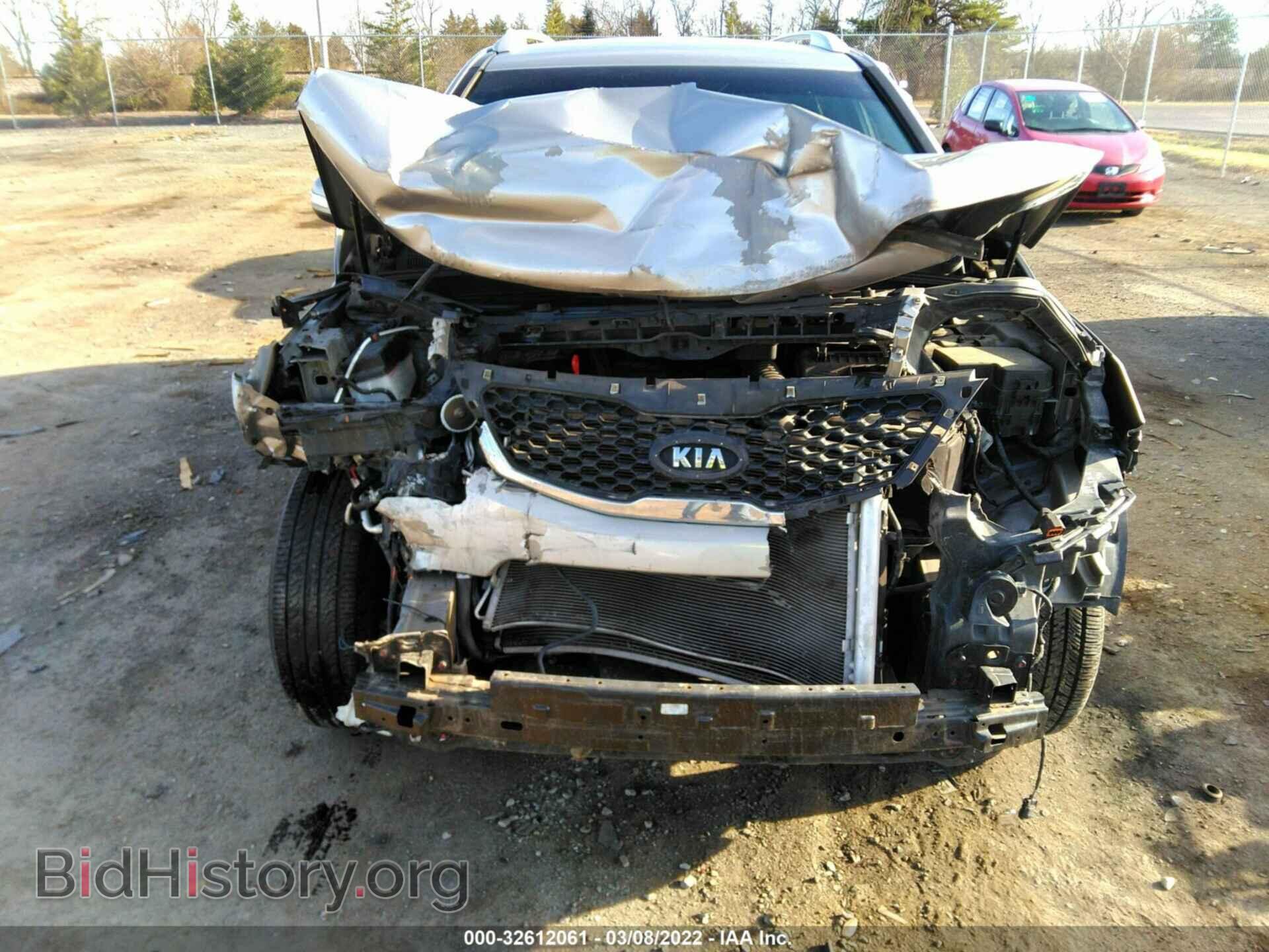2012 KIA SORENTO - VIN: 5XYKT3A61CG303209 - Фото 6