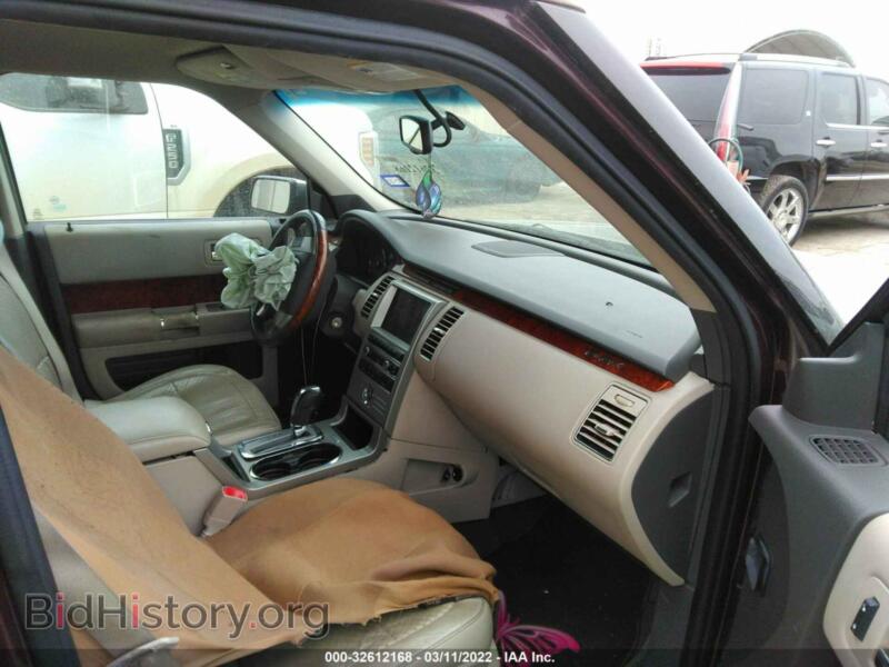 2011 Ford FLEX (VIN 2FMGK5DC0BBD30826) — photo 5 of 11
