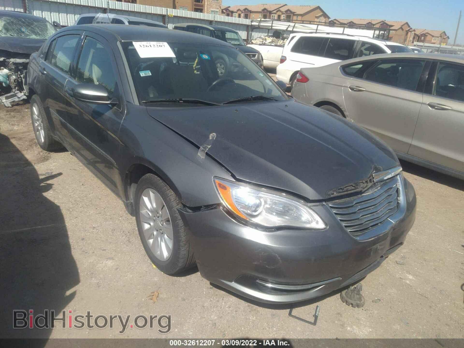 Фотография 1C3CCBAB5DN588653 - CHRYSLER 200 2013