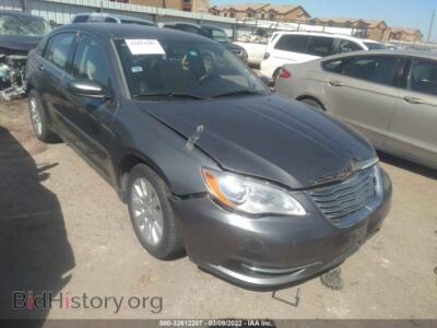 2013 Chrysler 200 LX, gray — VIN 1C3CCBAB5DN588653, IAAI