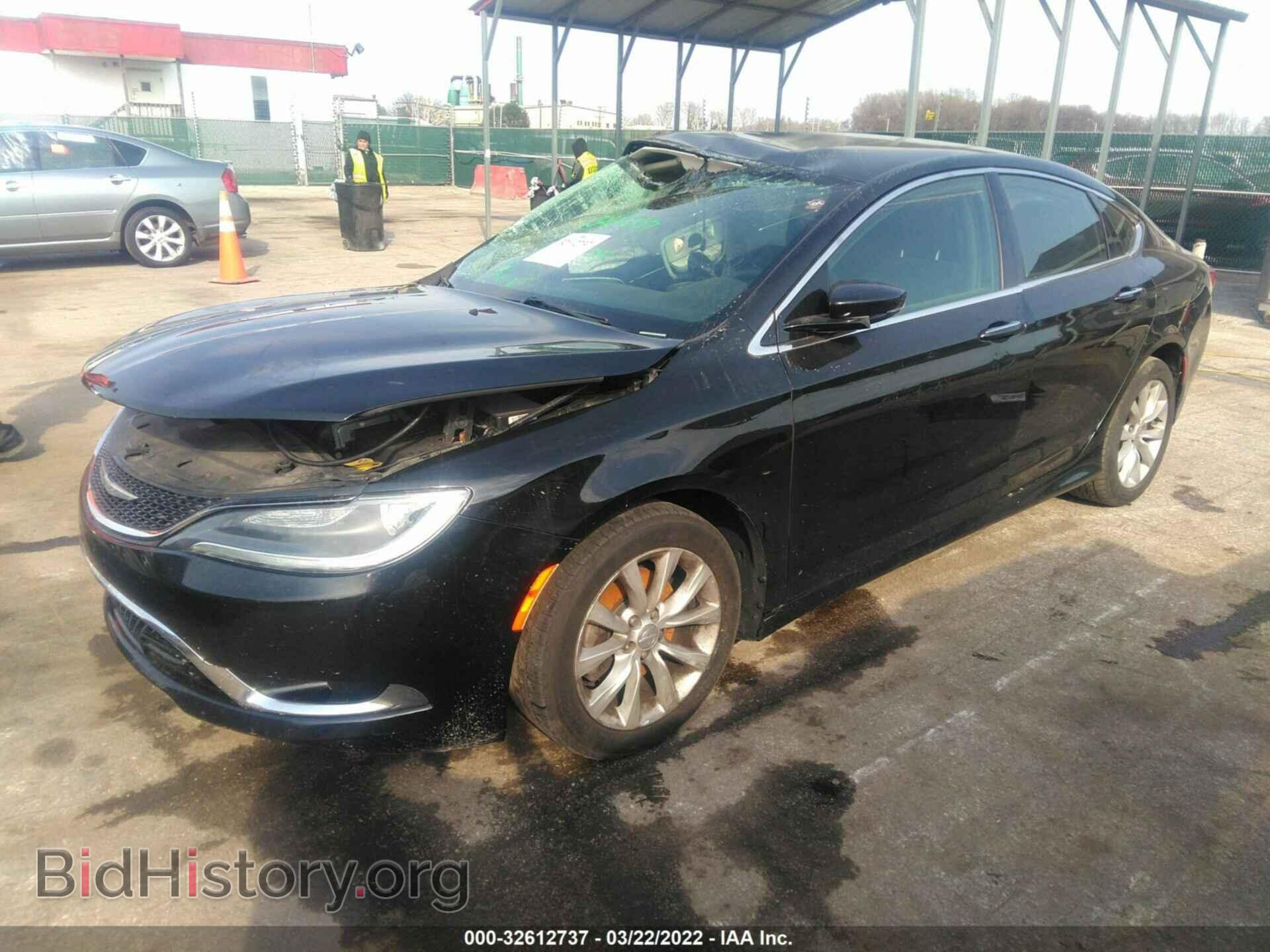 2016 CHRYSLER 200 - VIN: 1C3CCCCG3GN196080 - Фото 2