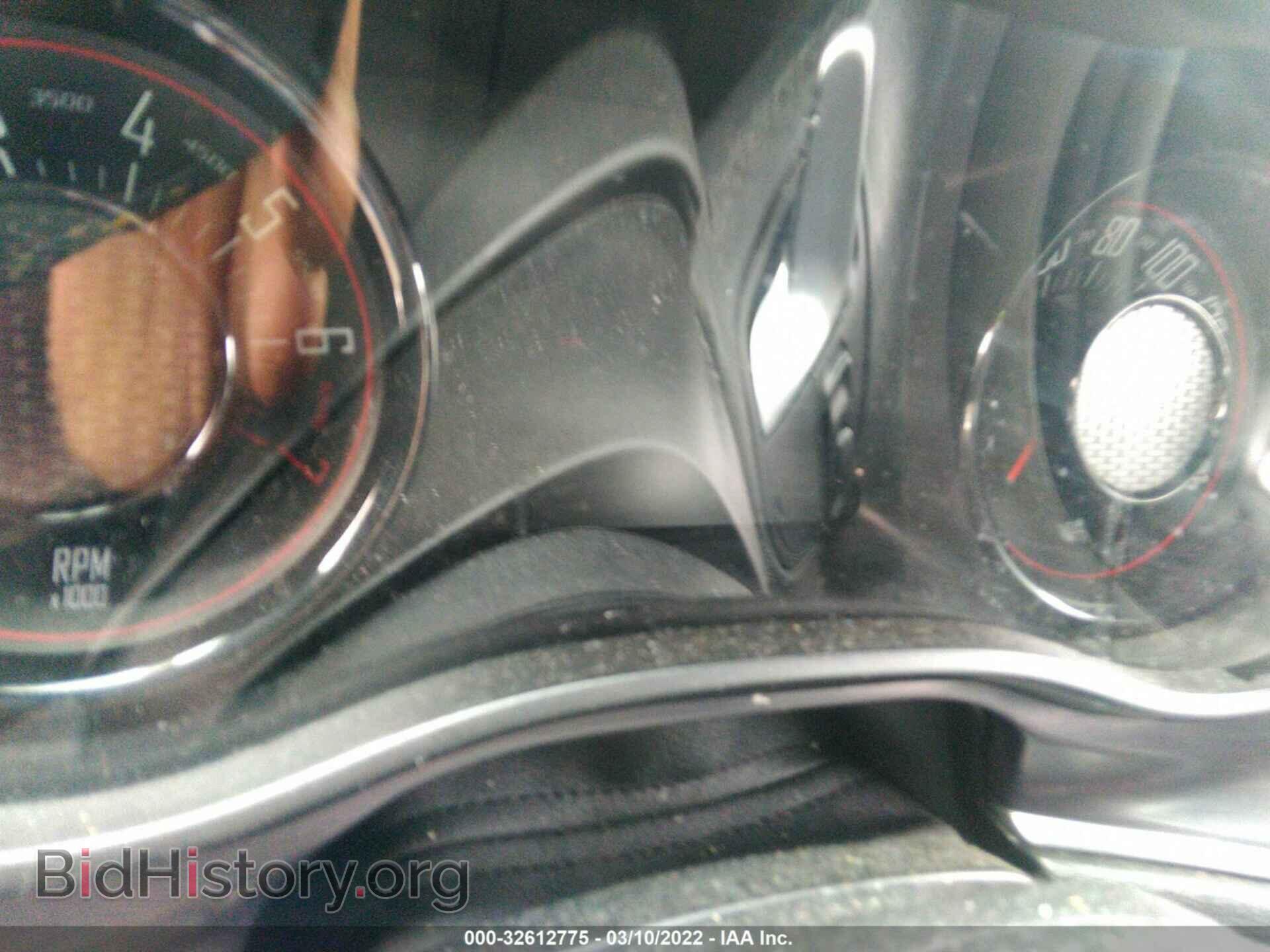 2016 DODGE CHALLENGER - VIN: 2C3CDZAG3GH256127 - Фото 7