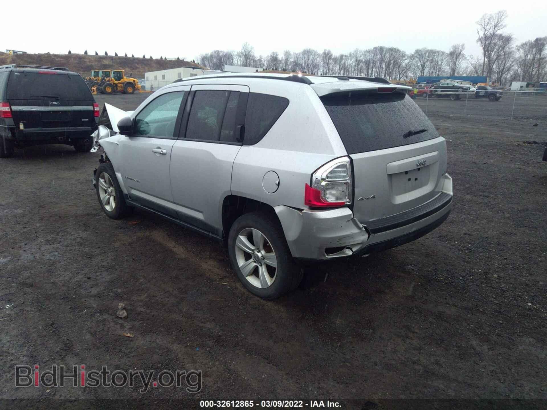 2011 JEEP COMPASS - VIN: 1J4NF1FB1BD207182 - Photo 3