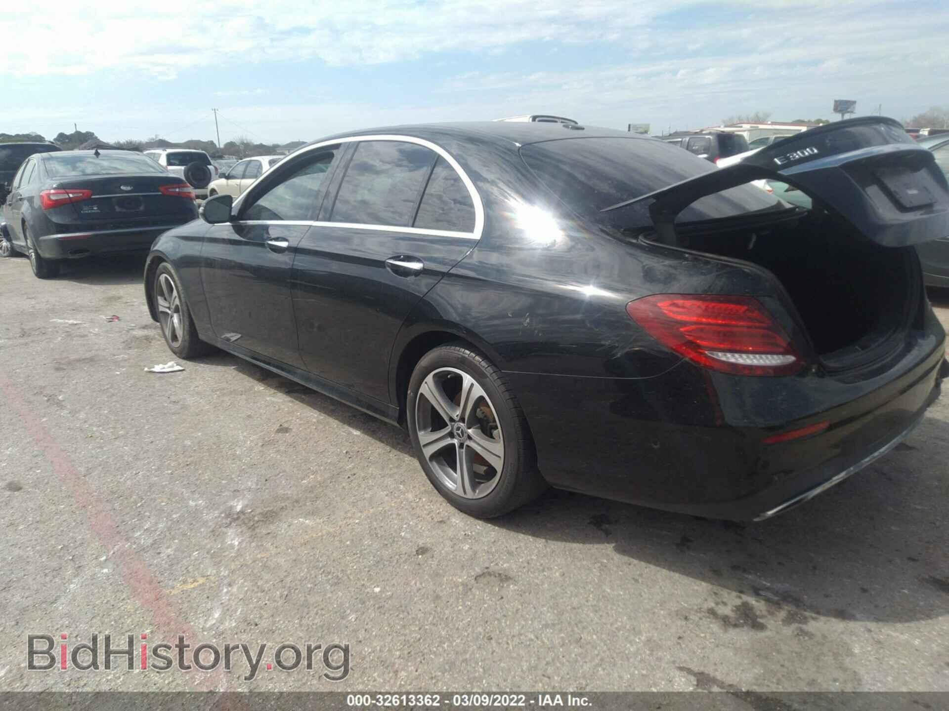 2017 MERCEDES-BENZ E-CLASS - VIN: WDDZF4JB5HA260290 - Фото 3