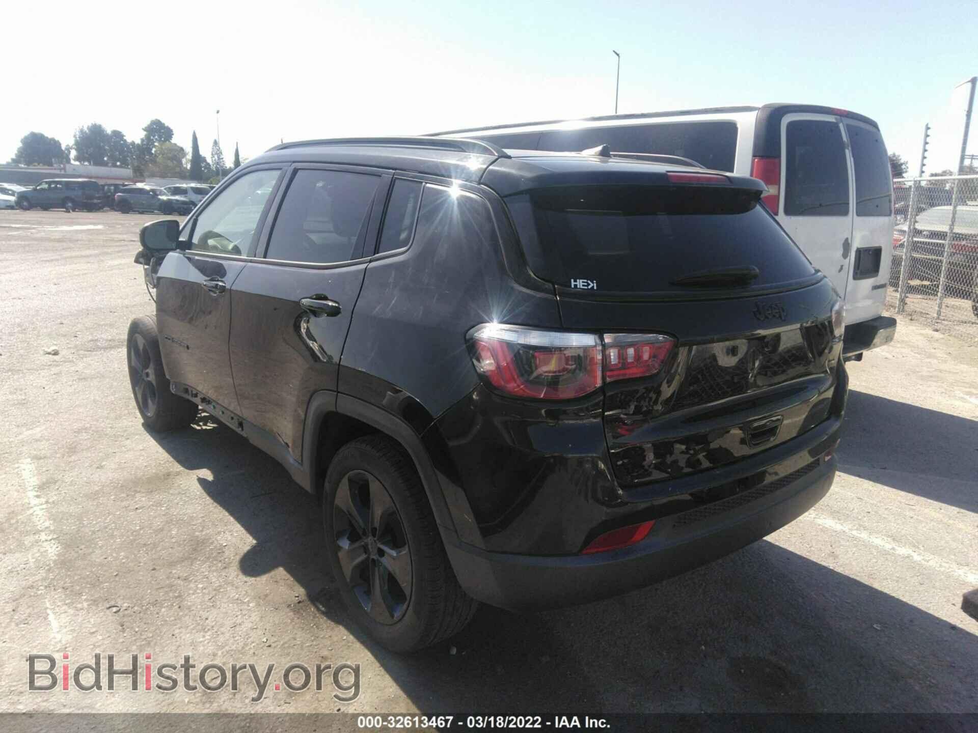 2020 JEEP COMPASS - VIN: 3C4NJCBB8LT105282 - Фото 3