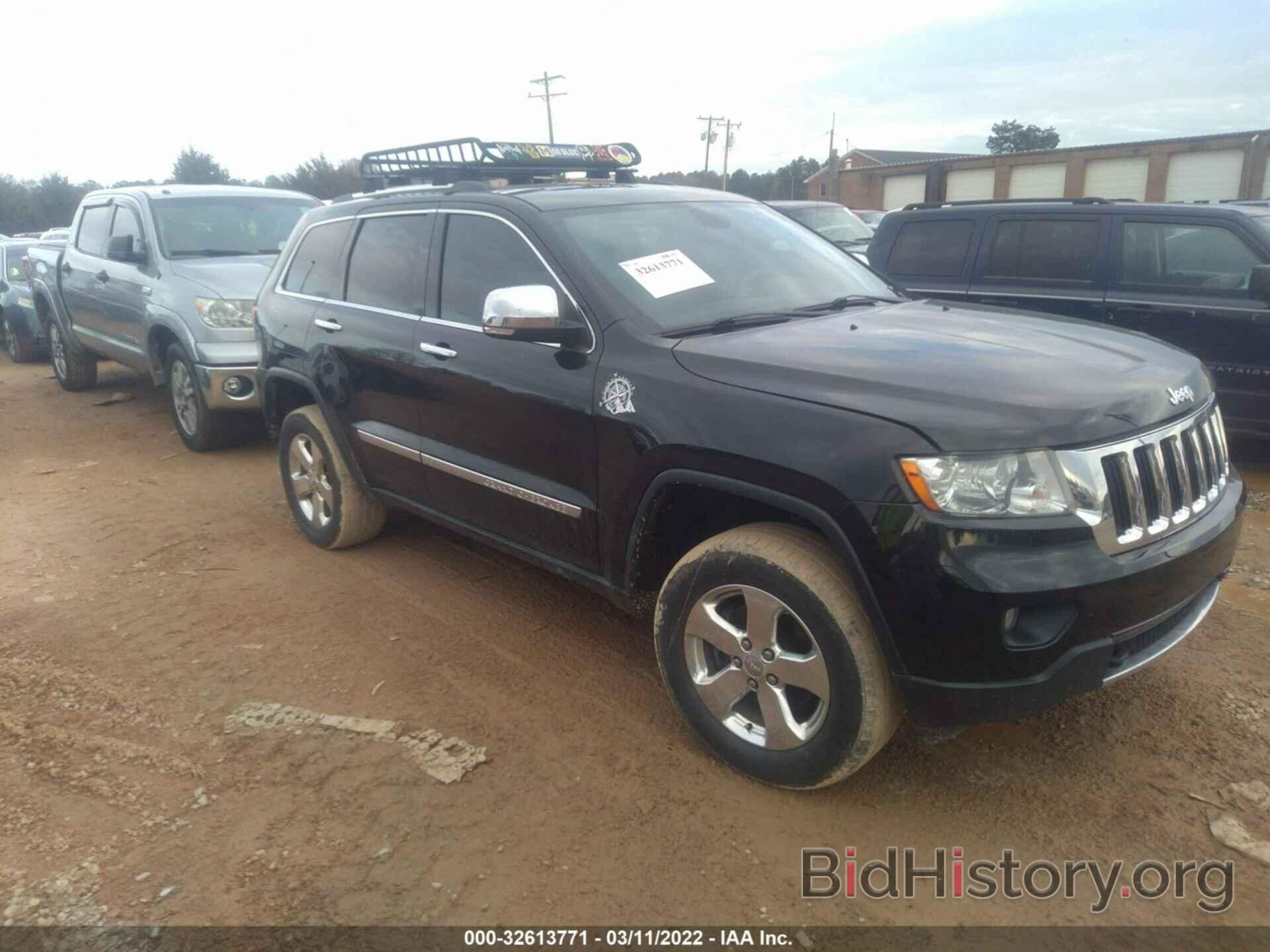 Photo 1C4RJFBG2DC649563 - JEEP GRAND CHEROKEE 2013