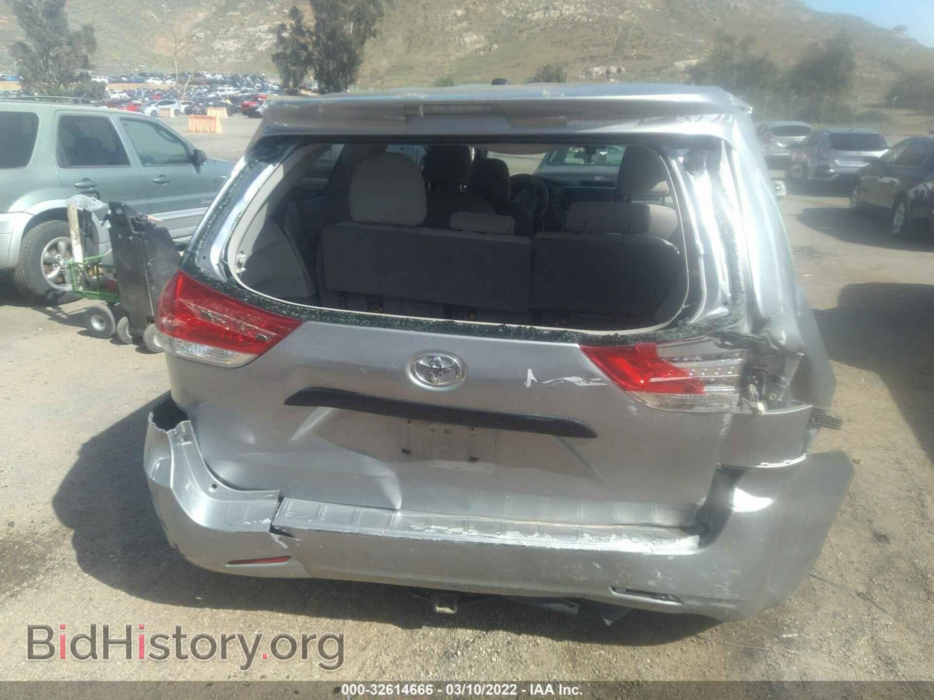 2011 TOYOTA SIENNA - VIN: 5TDZK3DC9BS077151 - Photo 6
