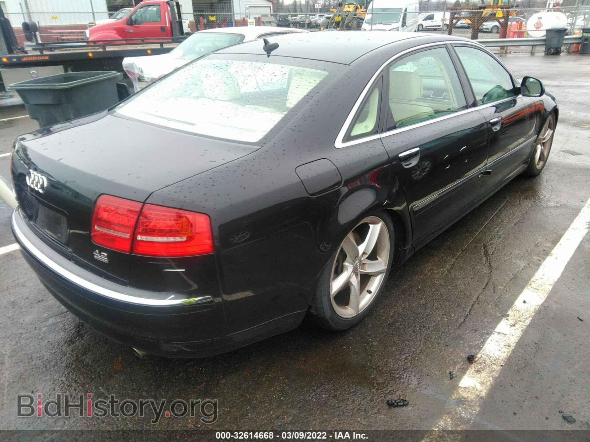 2010 AUDI A8 L - VIN: WAURVAFA7AN007172 - Фото 4