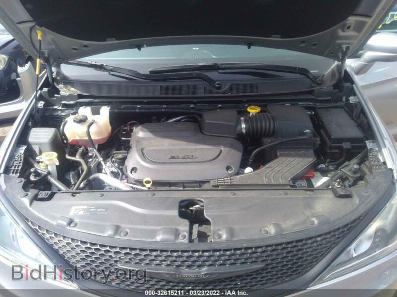 2019 Chrysler PACIFICA (VIN 2C4RC1BG8KR507574) — фото 10 из 12