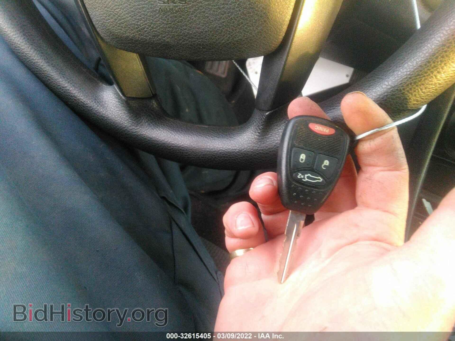 2013 CHRYSLER 200 - VIN: 1C3CCBAB0DN762404 - Photo 11