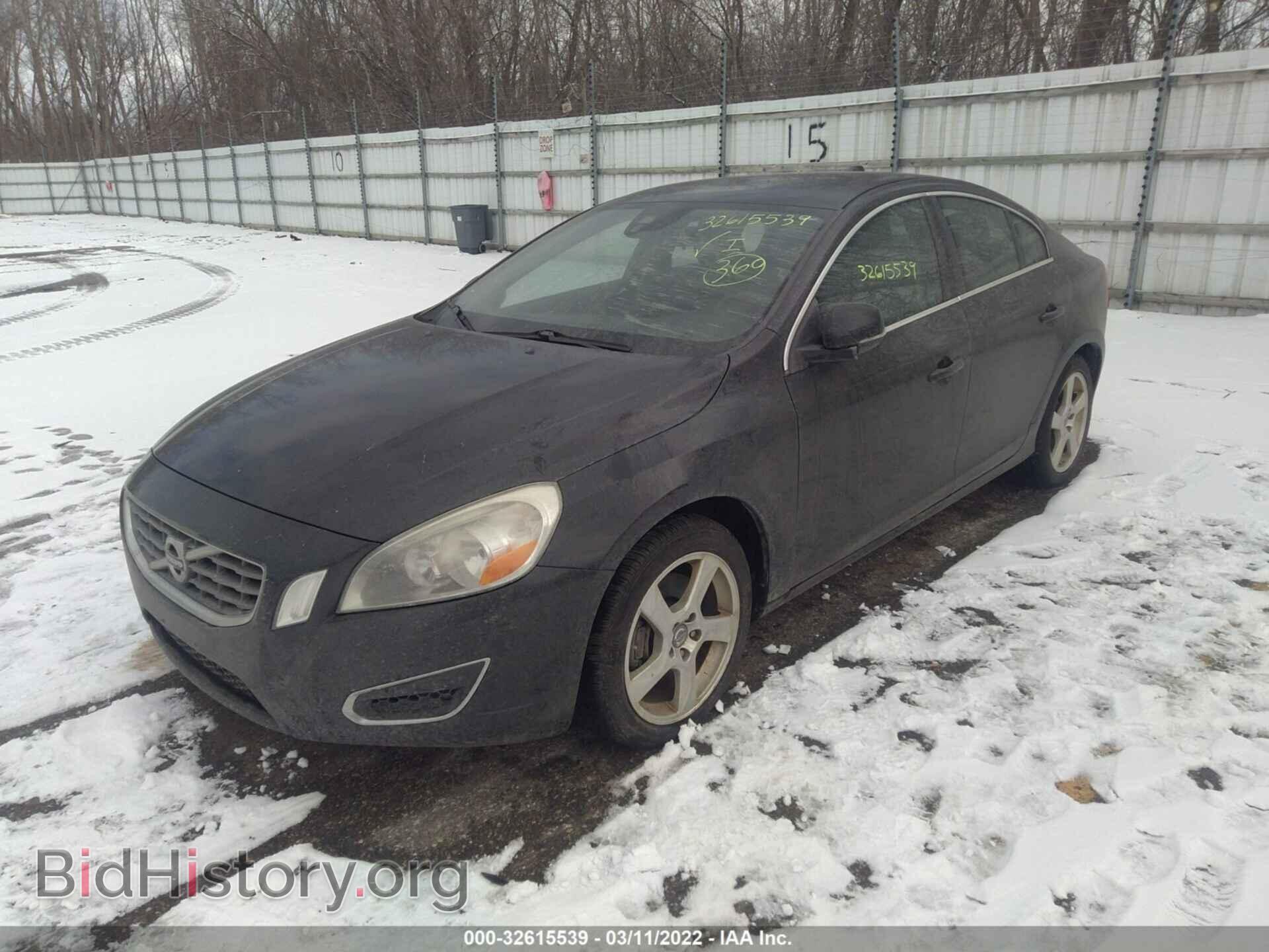 2012 VOLVO S60 - VIN: YV1622FS2C2040656 - Фото 2