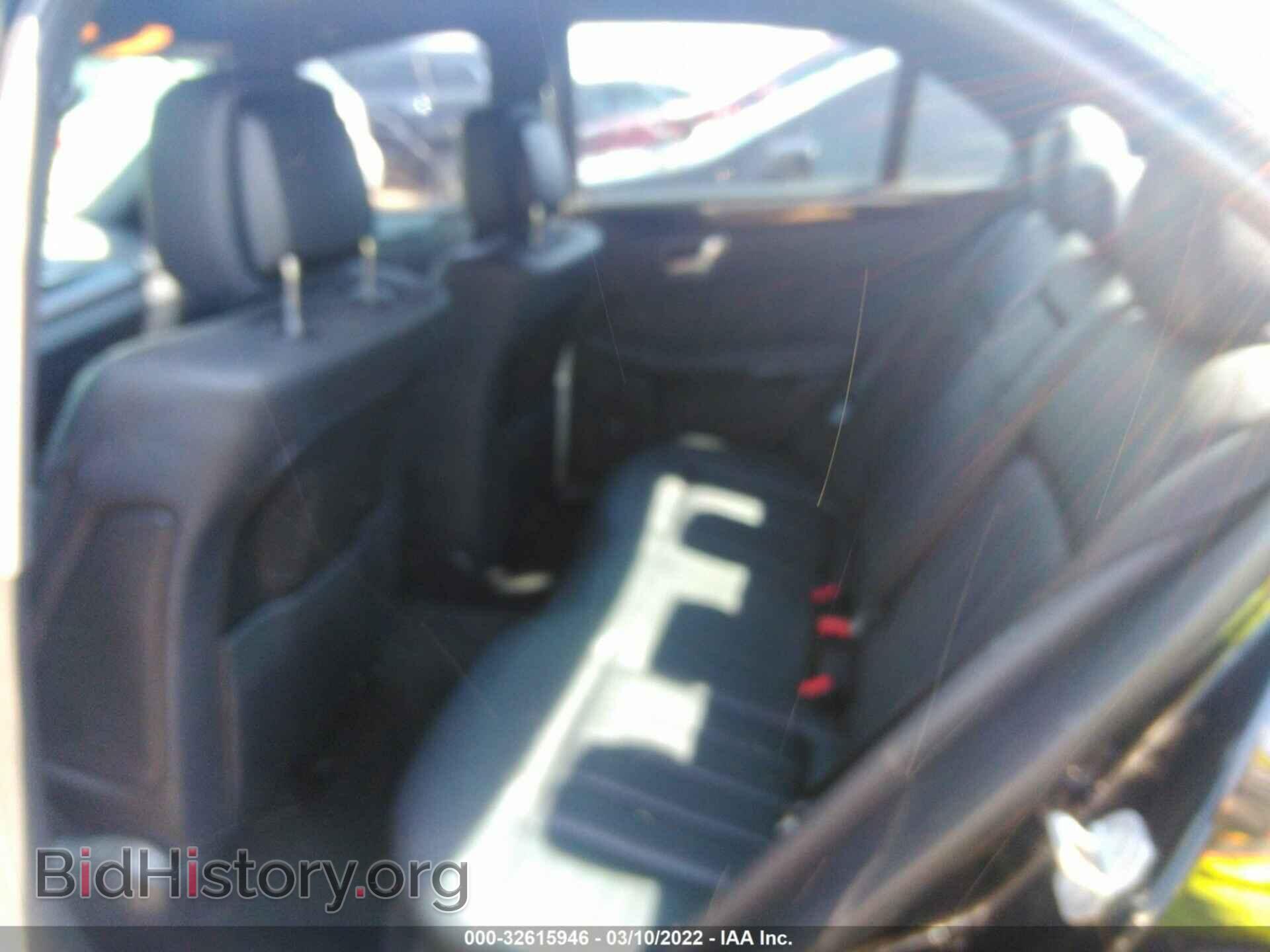 2012 MERCEDES-BENZ E-CLASS - VIN: WDDHF9BB2CA625024 - Фото 8