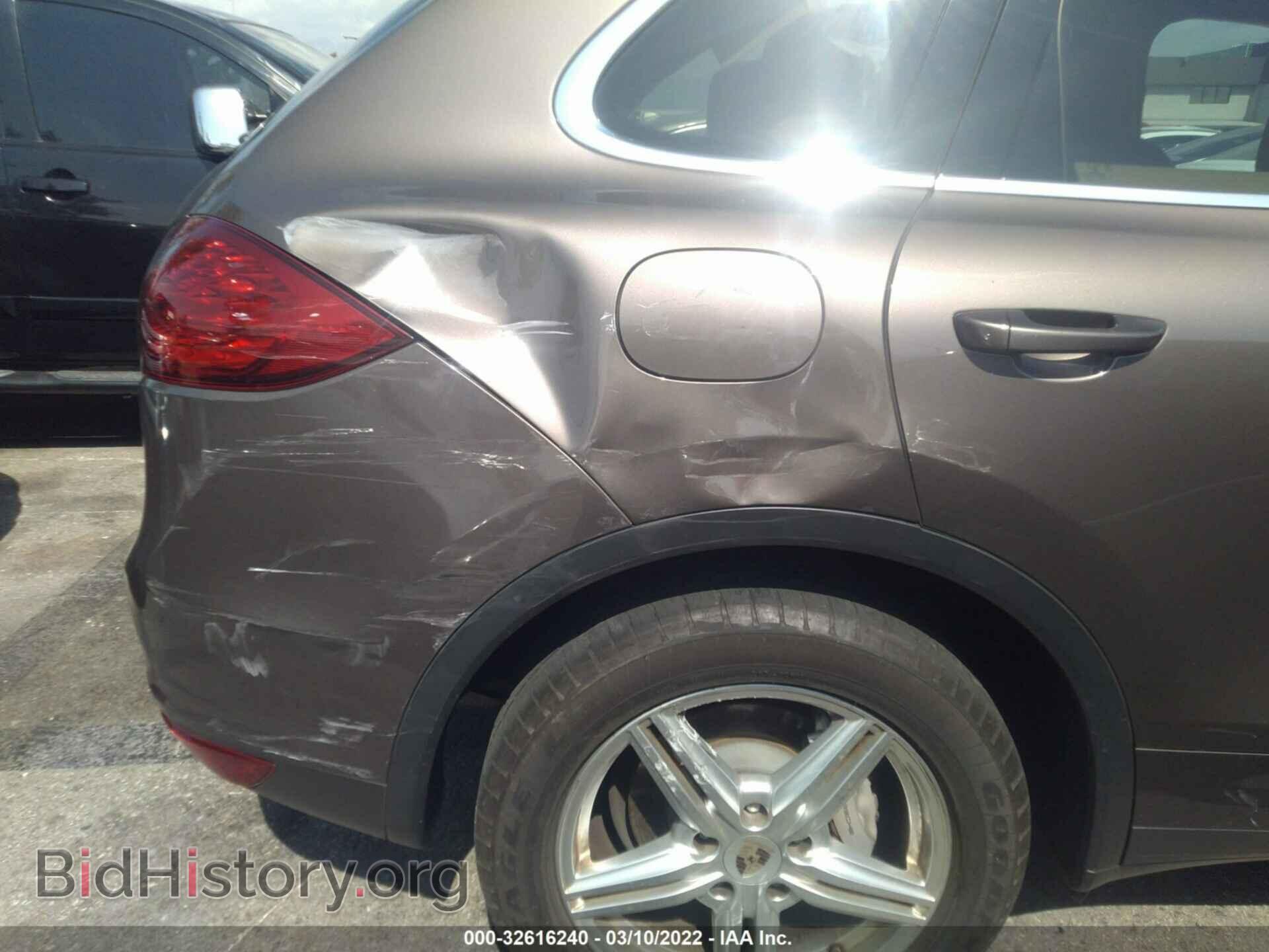 2012 PORSCHE CAYENNE - VIN: WP1AE2A21CLA91041 - Фото 6