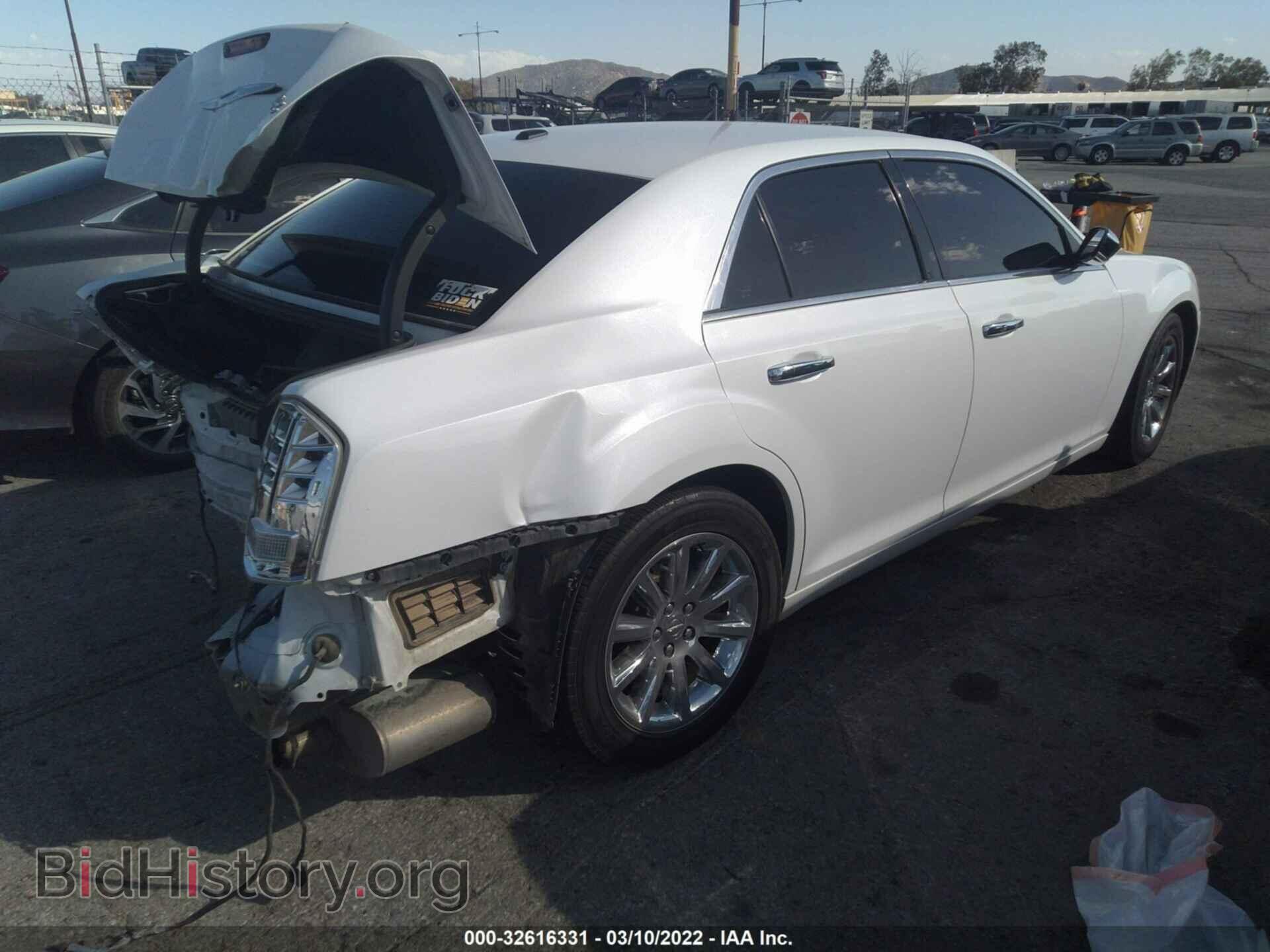 2013 CHRYSLER 300 - VIN: 2C3CCAET7DH727686 - Фото 4