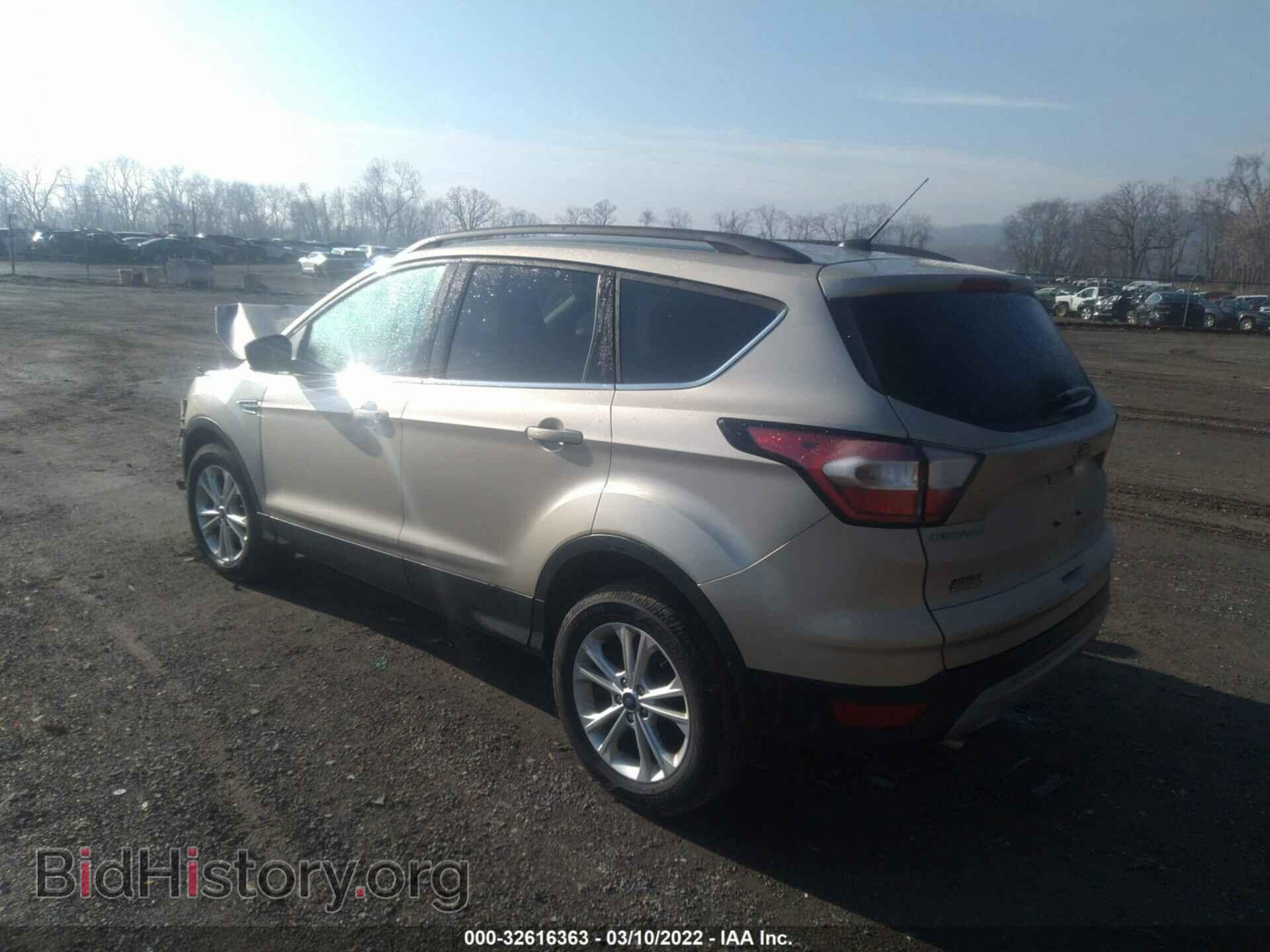 2018 FORD ESCAPE - VIN: 1FMCU9GDXJUB38441 - Фото 3