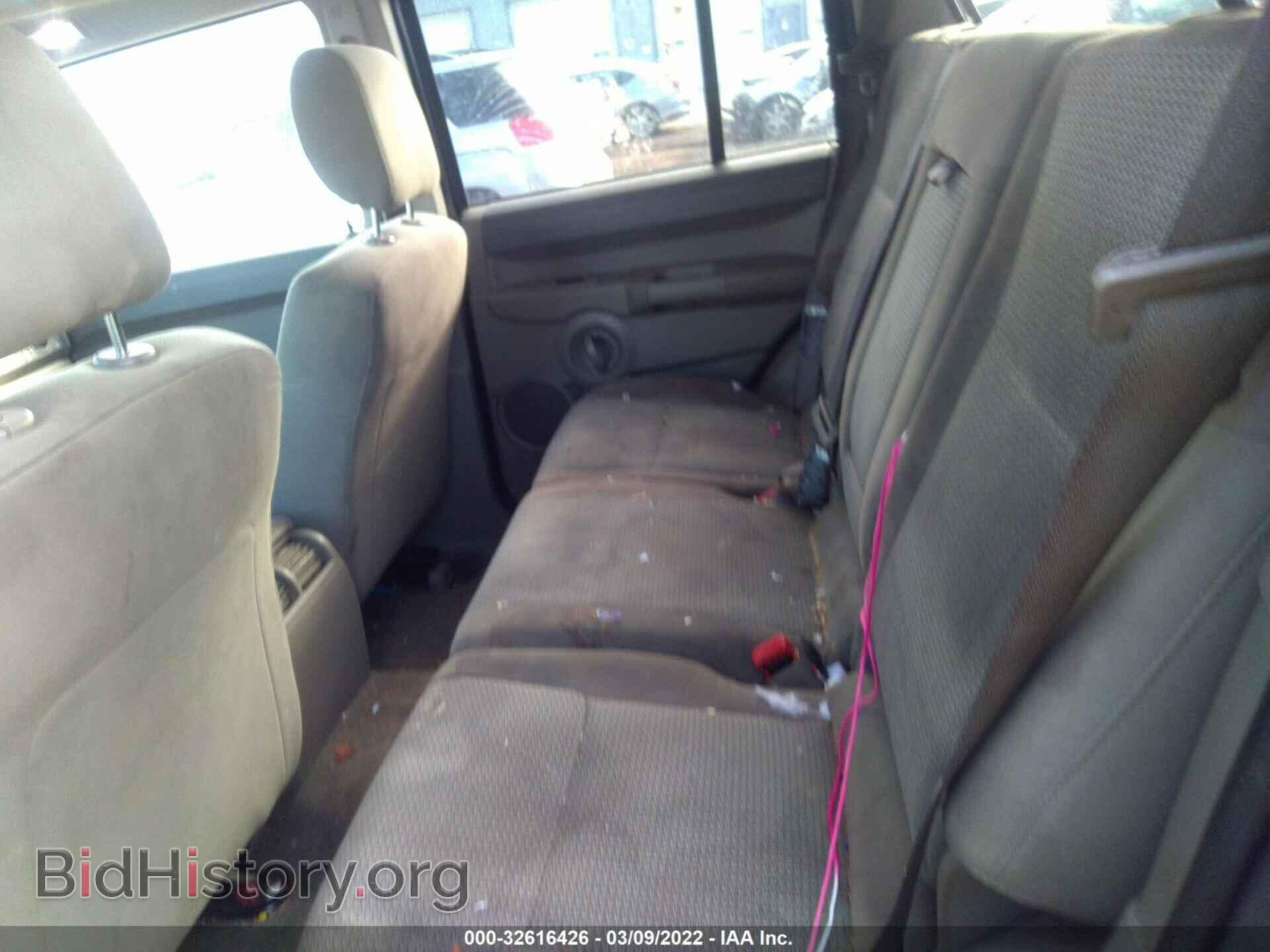 2007 JEEP COMMANDER - VIN: 1J8HG48K87C661871 - Фото 8