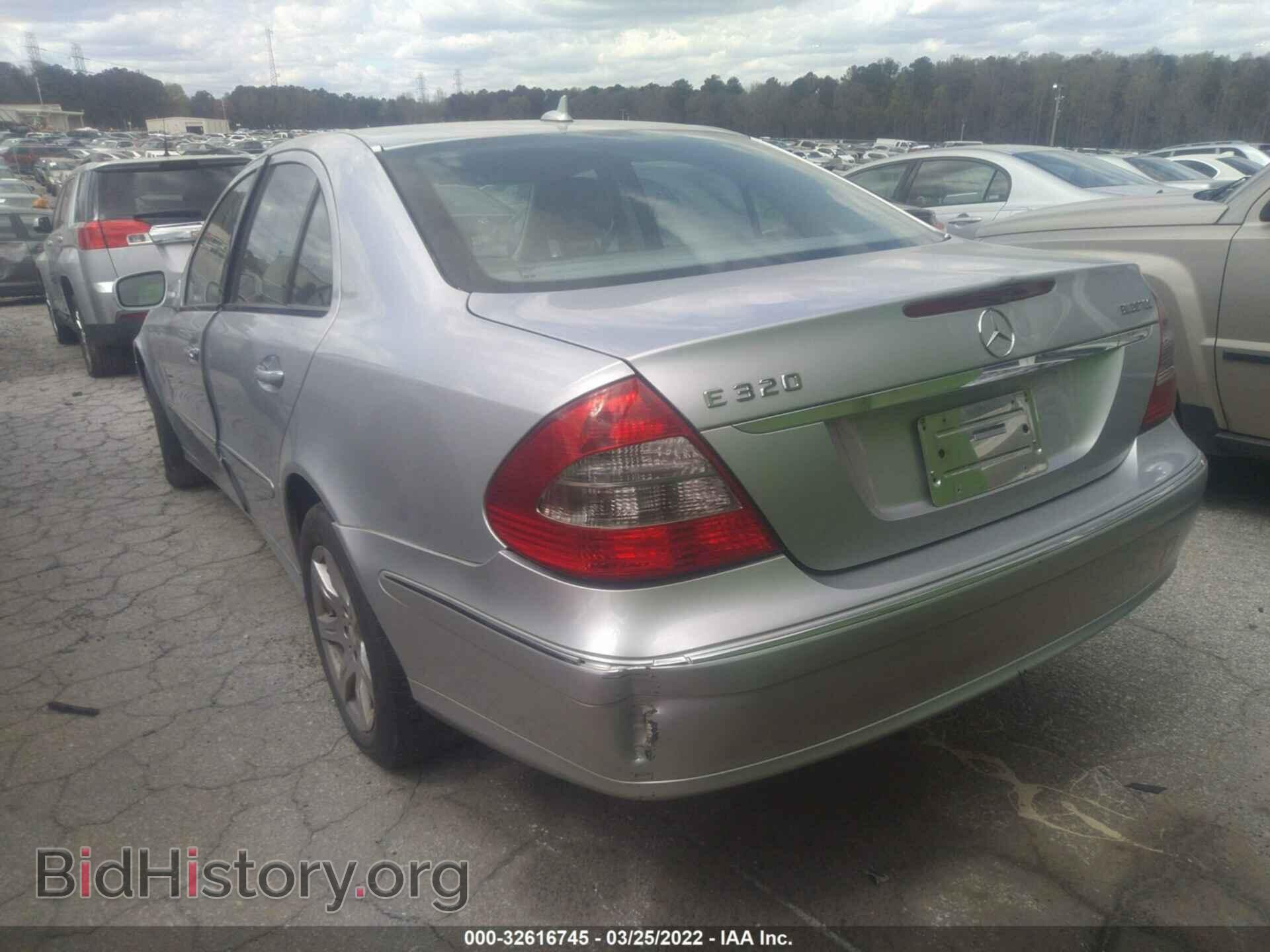 2008 MERCEDES-BENZ E-CLASS - VIN: WDBUF22X18B318147 - Фото 3