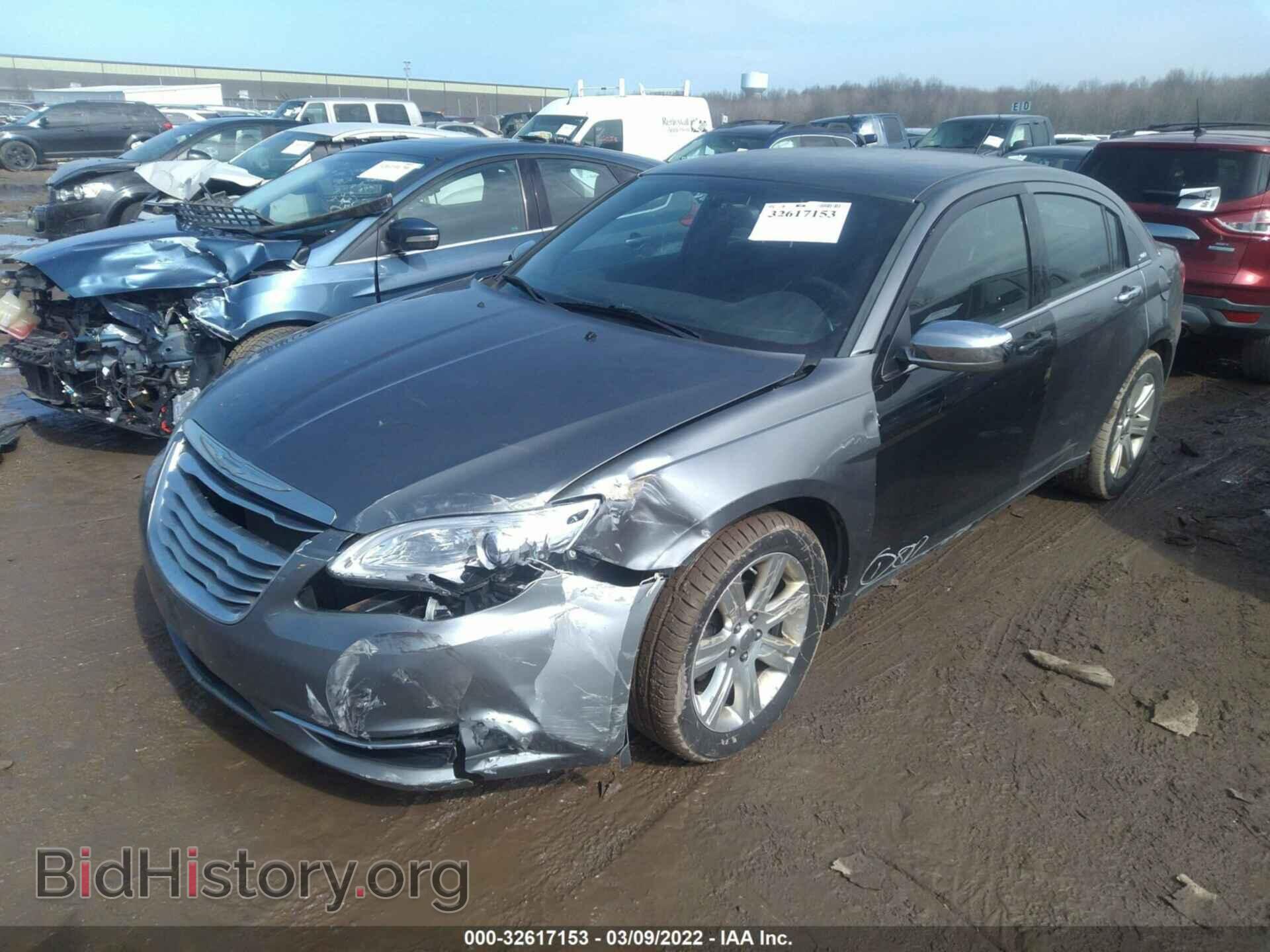 2012 CHRYSLER 200 - VIN: 1C3CCBBB4CN299891 - Фото 2