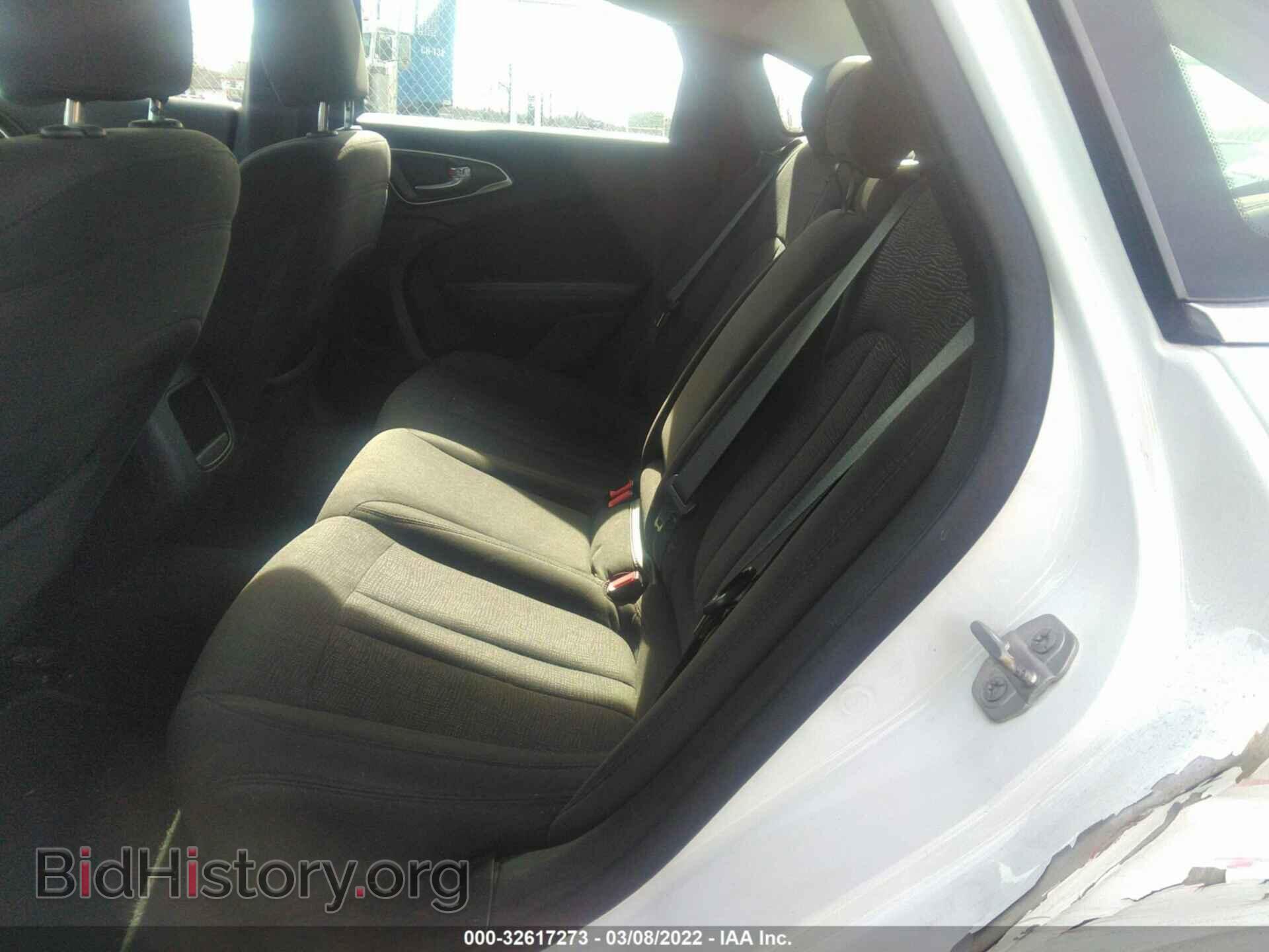 2015 CHRYSLER 200 - VIN: 1C3CCCAB9FN649088 - Фото 8