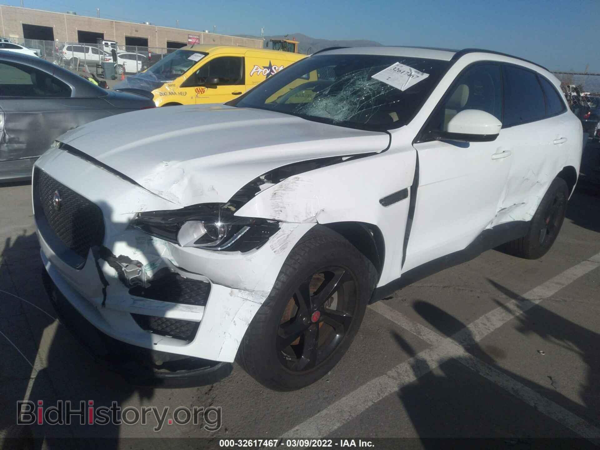 2017 JAGUAR F-PACE - VIN: SADCJ2BV7HA886908 - Фото 2