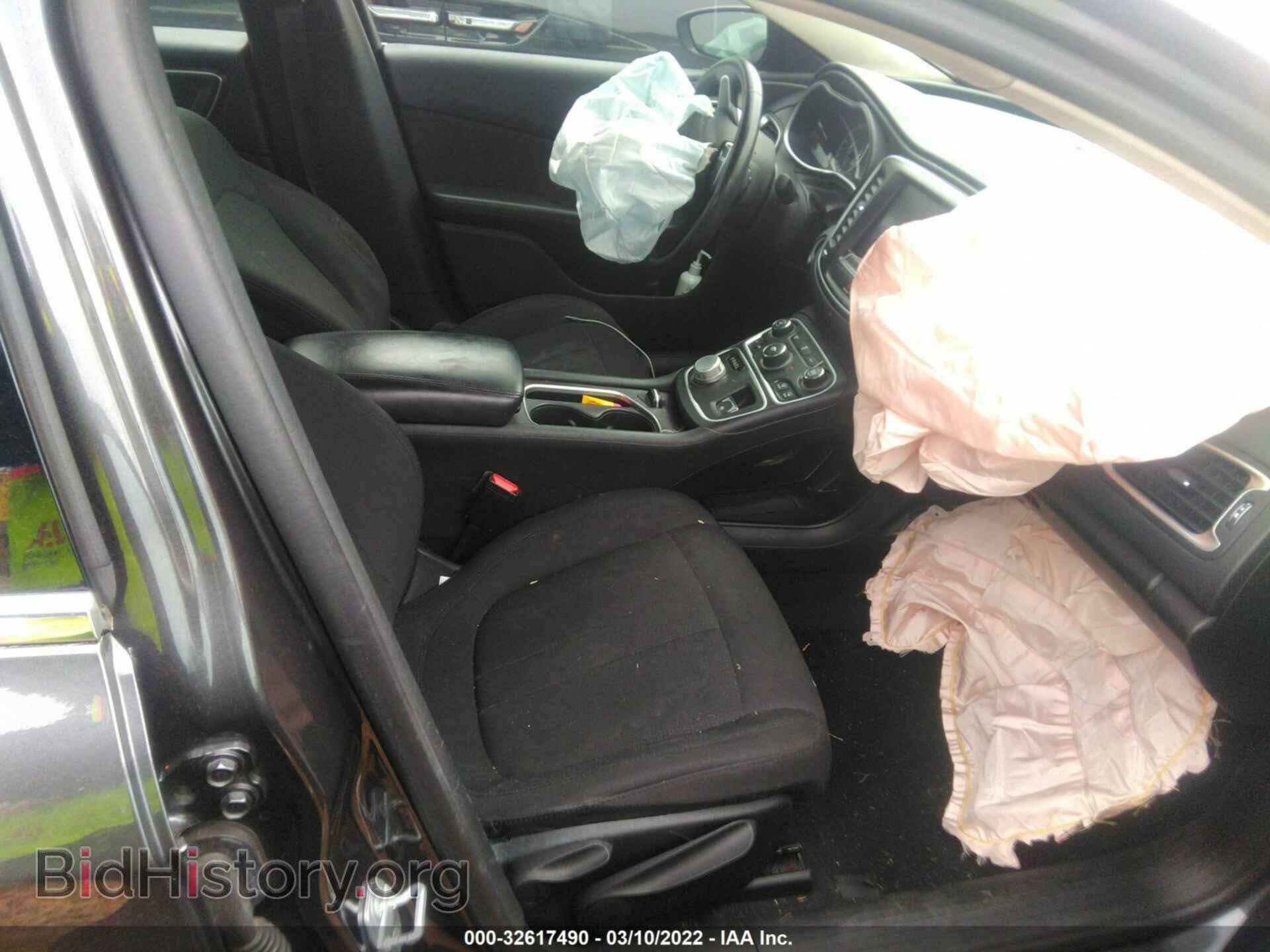 2016 CHRYSLER 200 - VIN: 1C3CCCAB1GN169726 - Photo 5