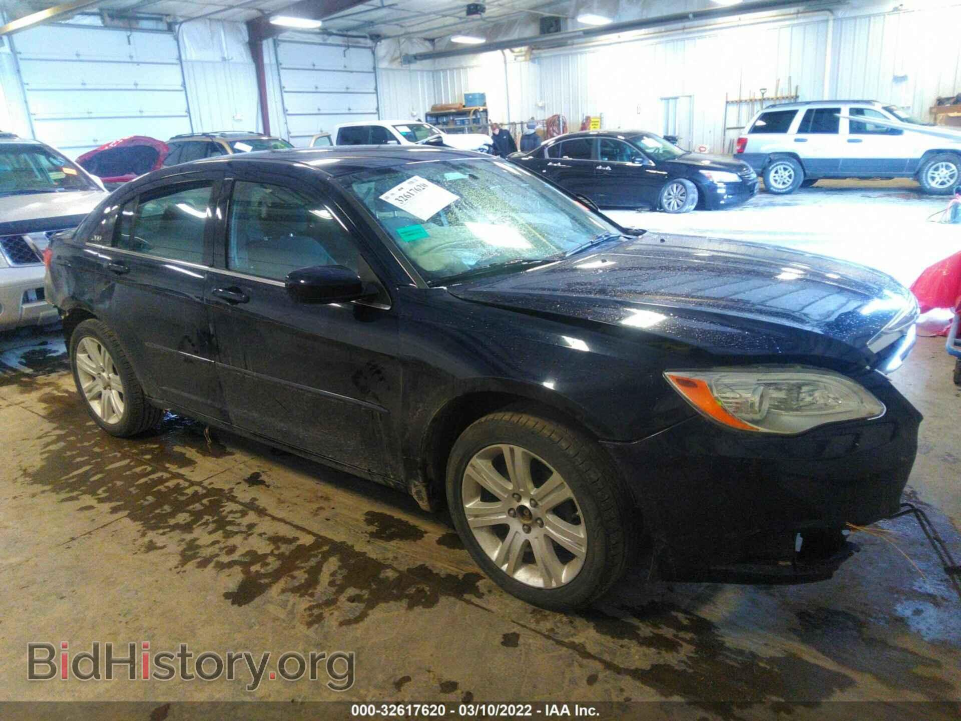 Photo 1C3CCBBB6DN714064 - CHRYSLER 200 2013