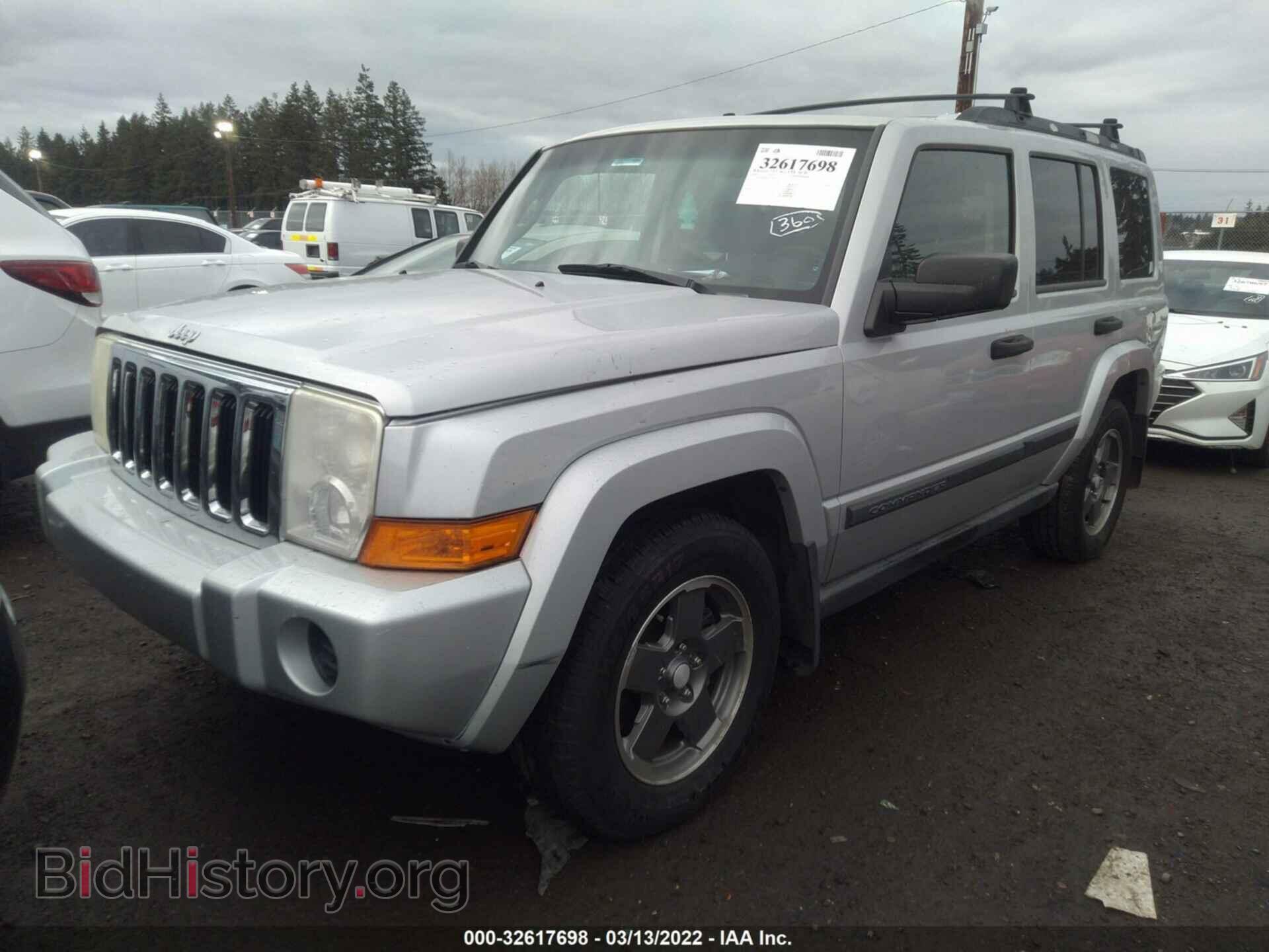 2006 JEEP COMMANDER - VIN: 1J8HG48K86C205965 - Photo 2