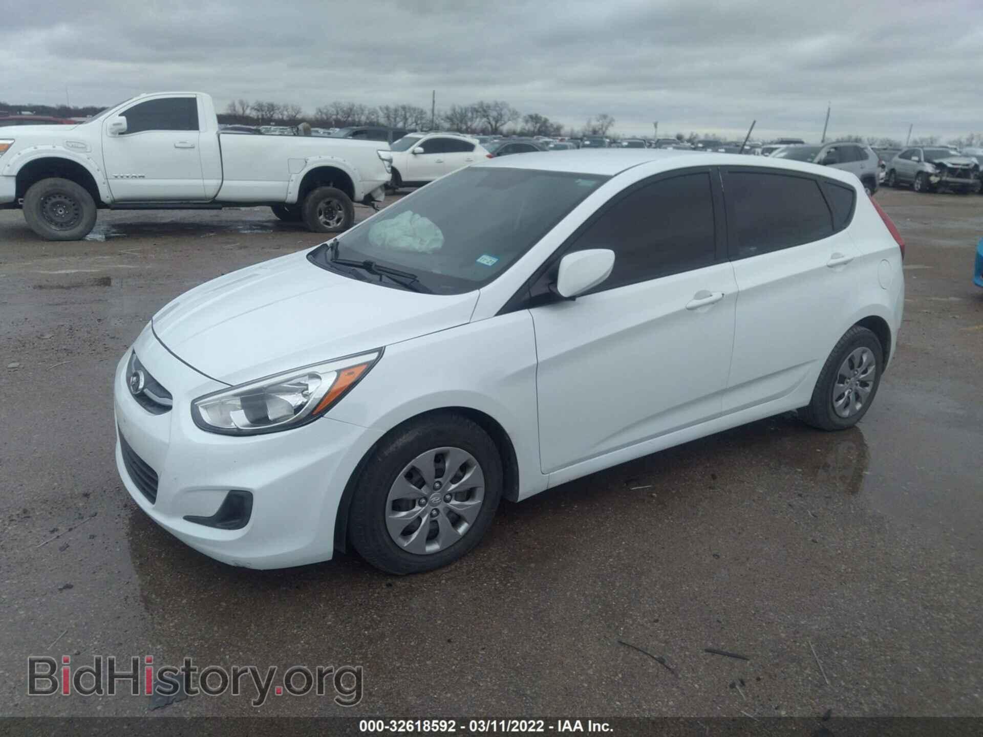 2017 HYUNDAI ACCENT - VIN: KMHCT5AEXHU301080 - Фото 2