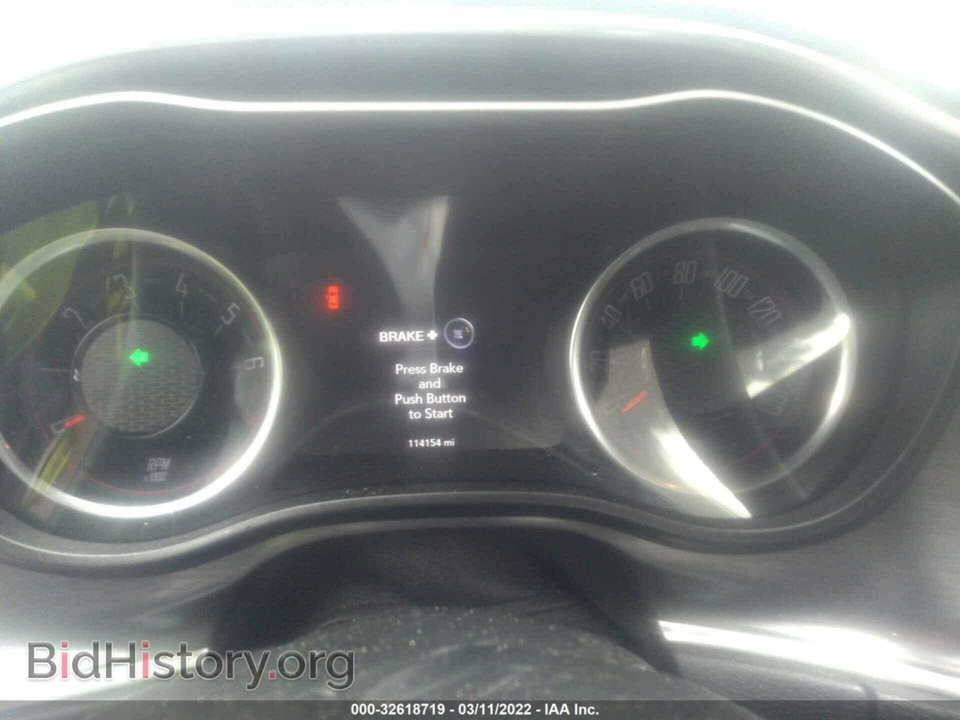 2017 DODGE CHALLENGER - VIN: 2C3CDZAG7HH592624 - Photo 7
