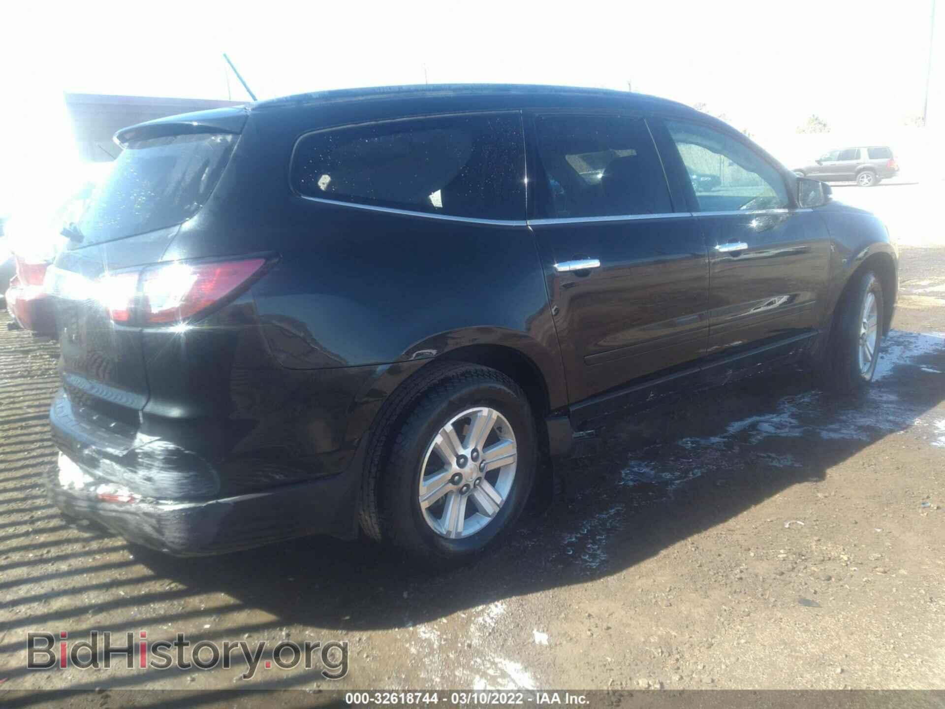 2014 CHEVROLET TRAVERSE - VIN: 1GNKVGKD8EJ362444 - Фото 4