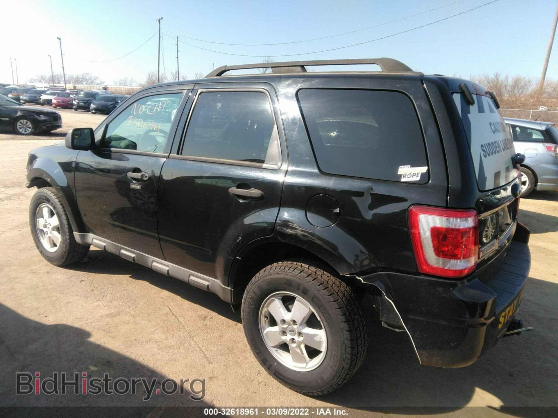 2010 FORD ESCAPE - VIN: 1FMCU9DG1AKC88366 - Фото 3