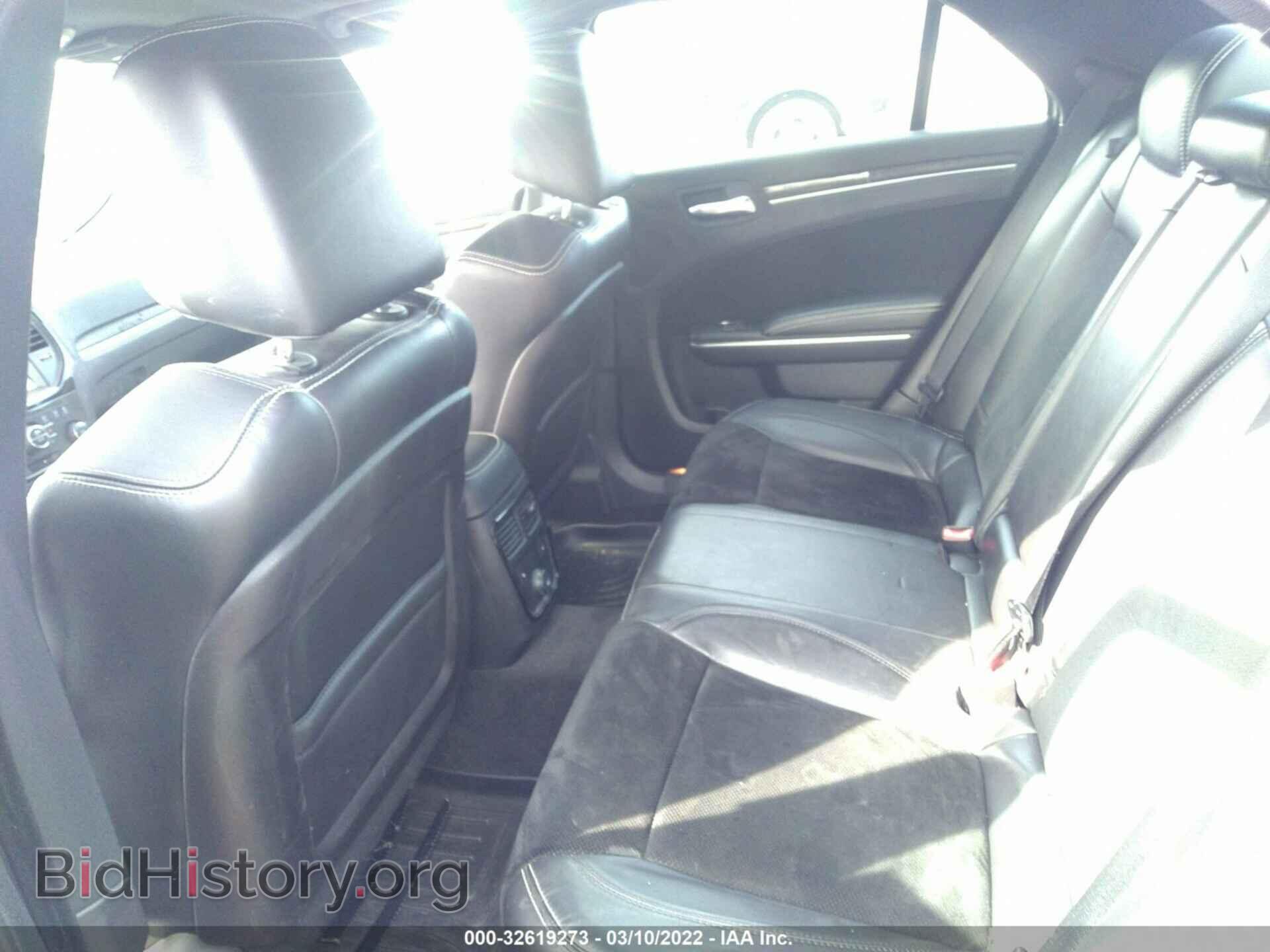 2012 CHRYSLER 300 - VIN: 2C3CCAFJ7CH800910 - Фото 8