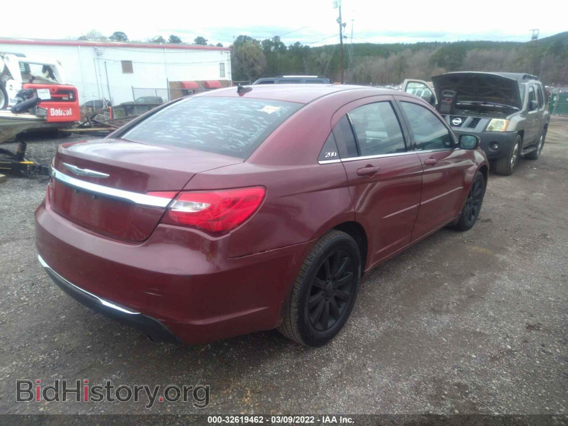 2011 CHRYSLER 200 - VIN: 1C3BC1FGXBN553355 - Фото 4
