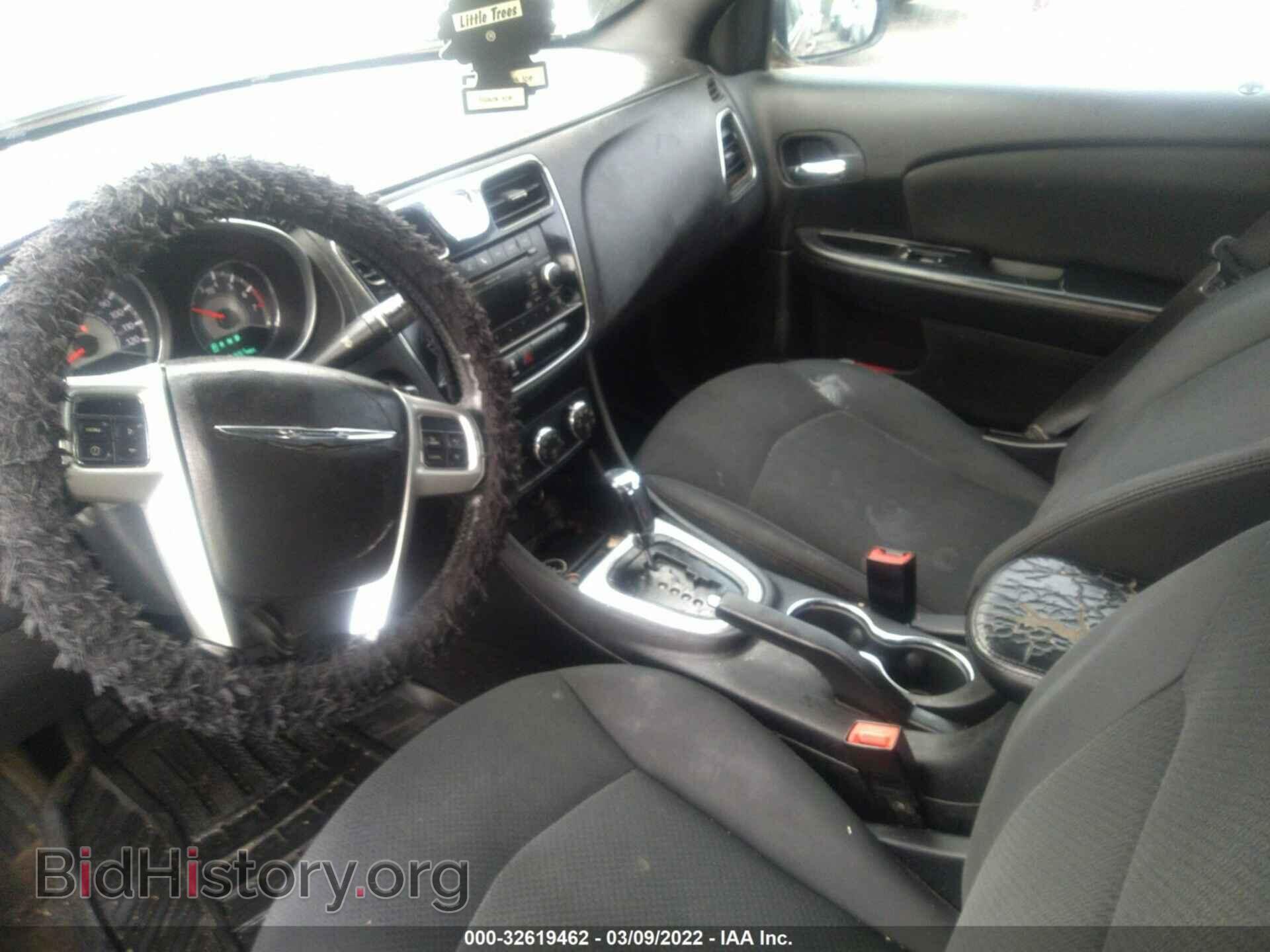 2011 CHRYSLER 200 - VIN: 1C3BC1FGXBN553355 - Фото 5
