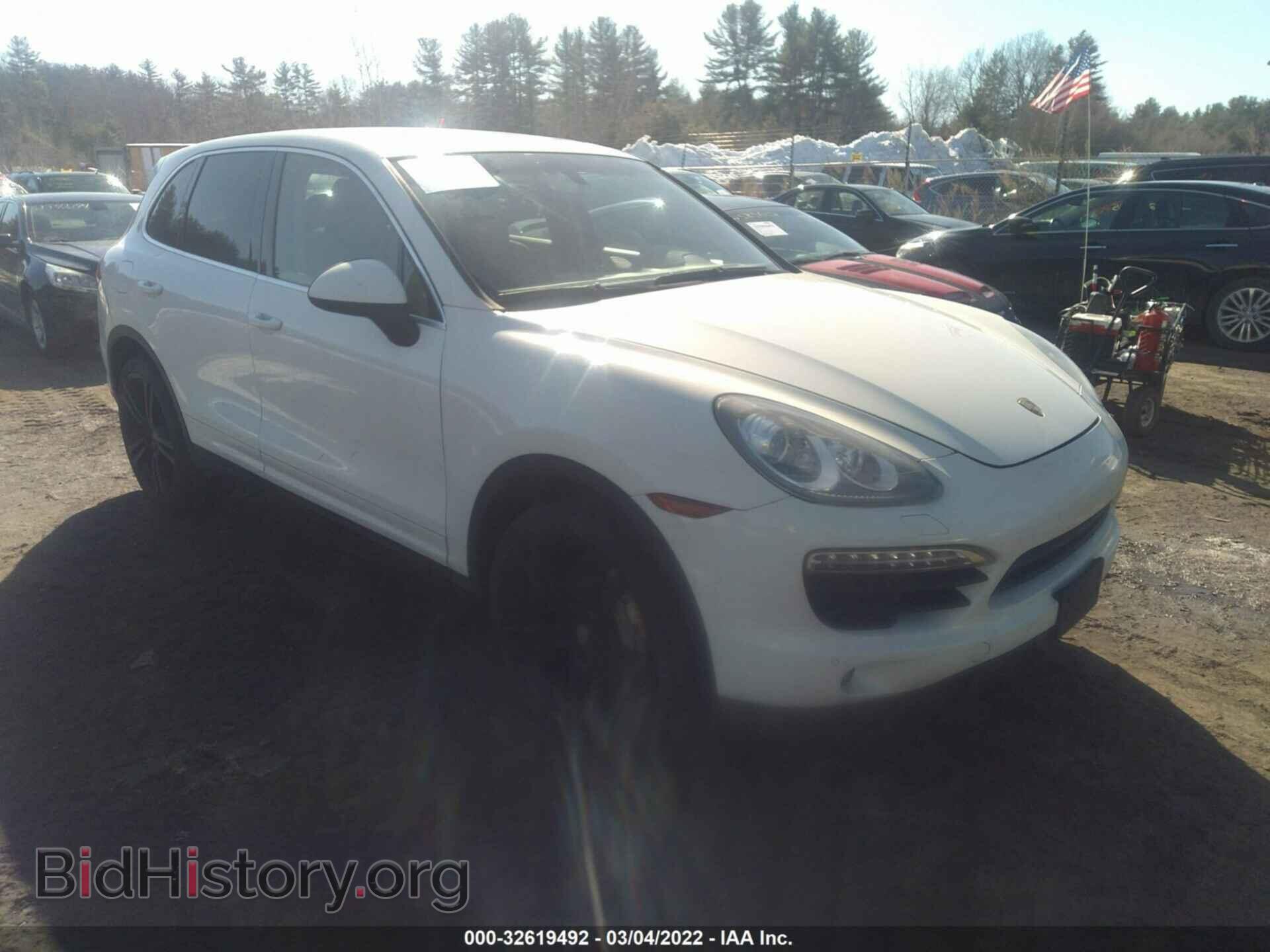 Photo WP1AB2A27BLA52221 - PORSCHE CAYENNE 2011
