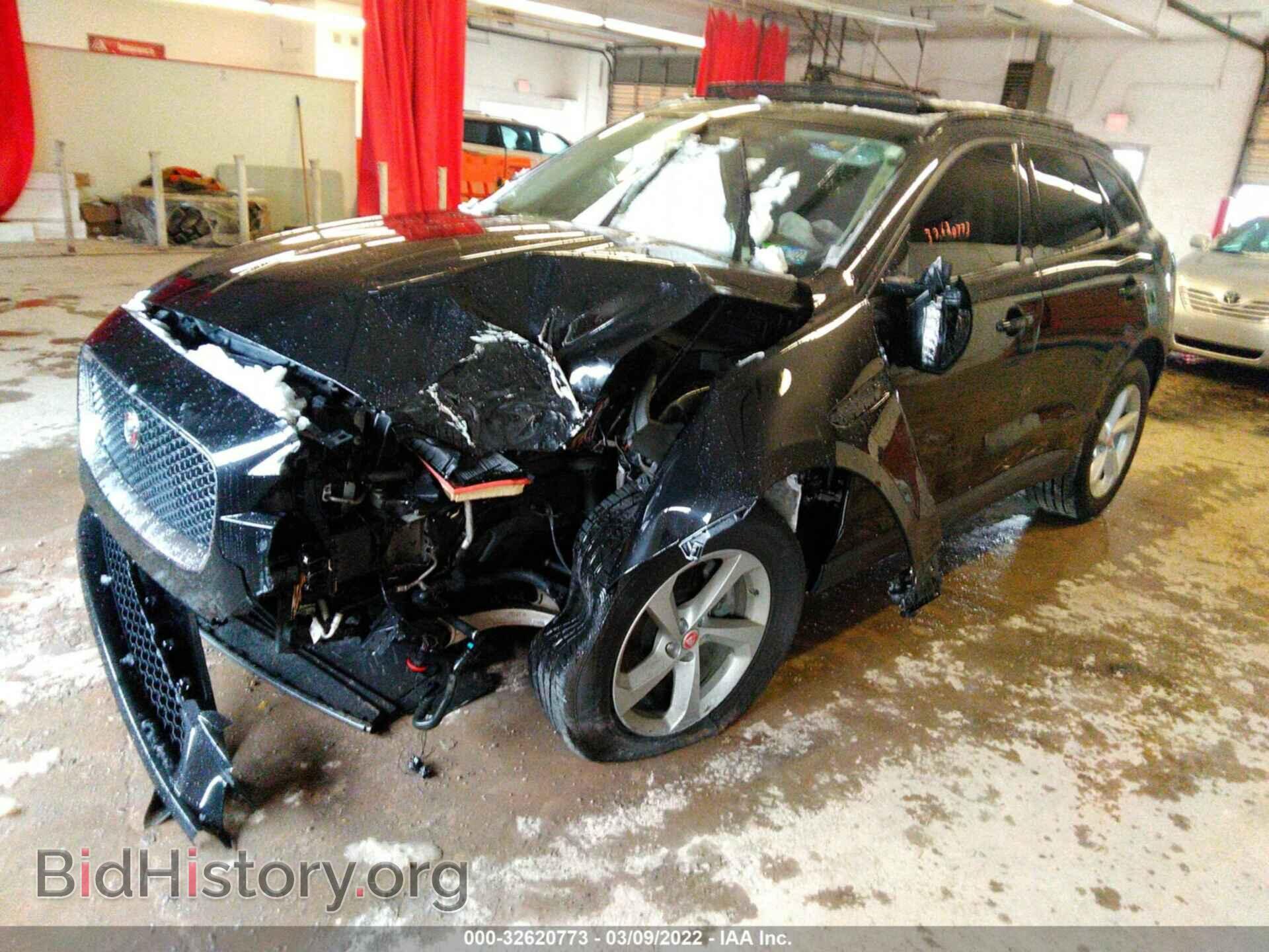 2018 JAGUAR F-PACE - VIN: SADCJ2EV5JA252952 - Фото 2