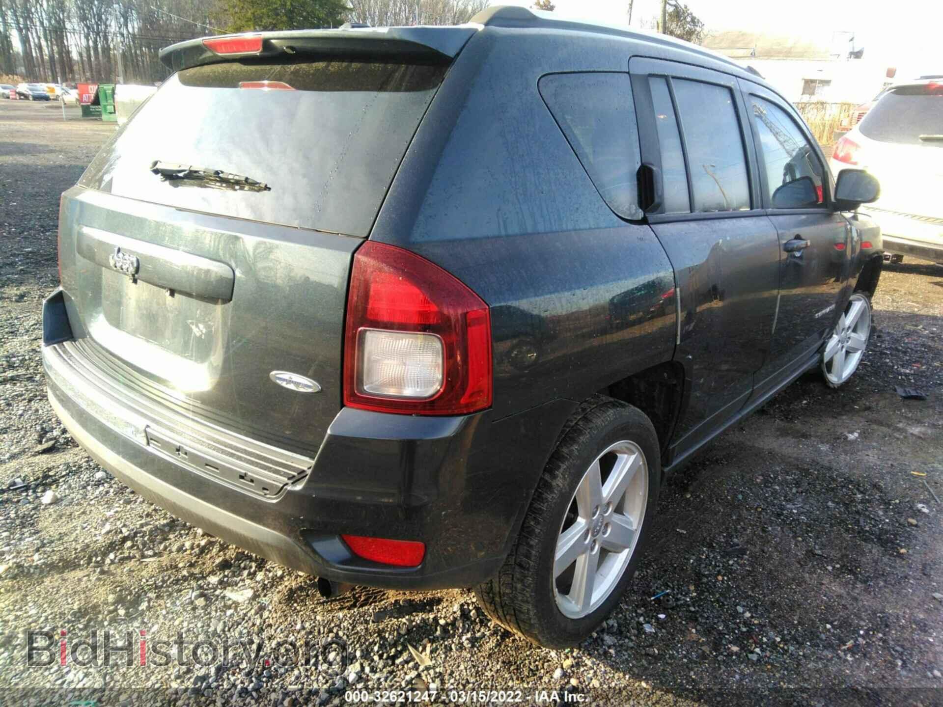 2014 JEEP COMPASS - VIN: 1C4NJCEA0ED785982 - Photo 4