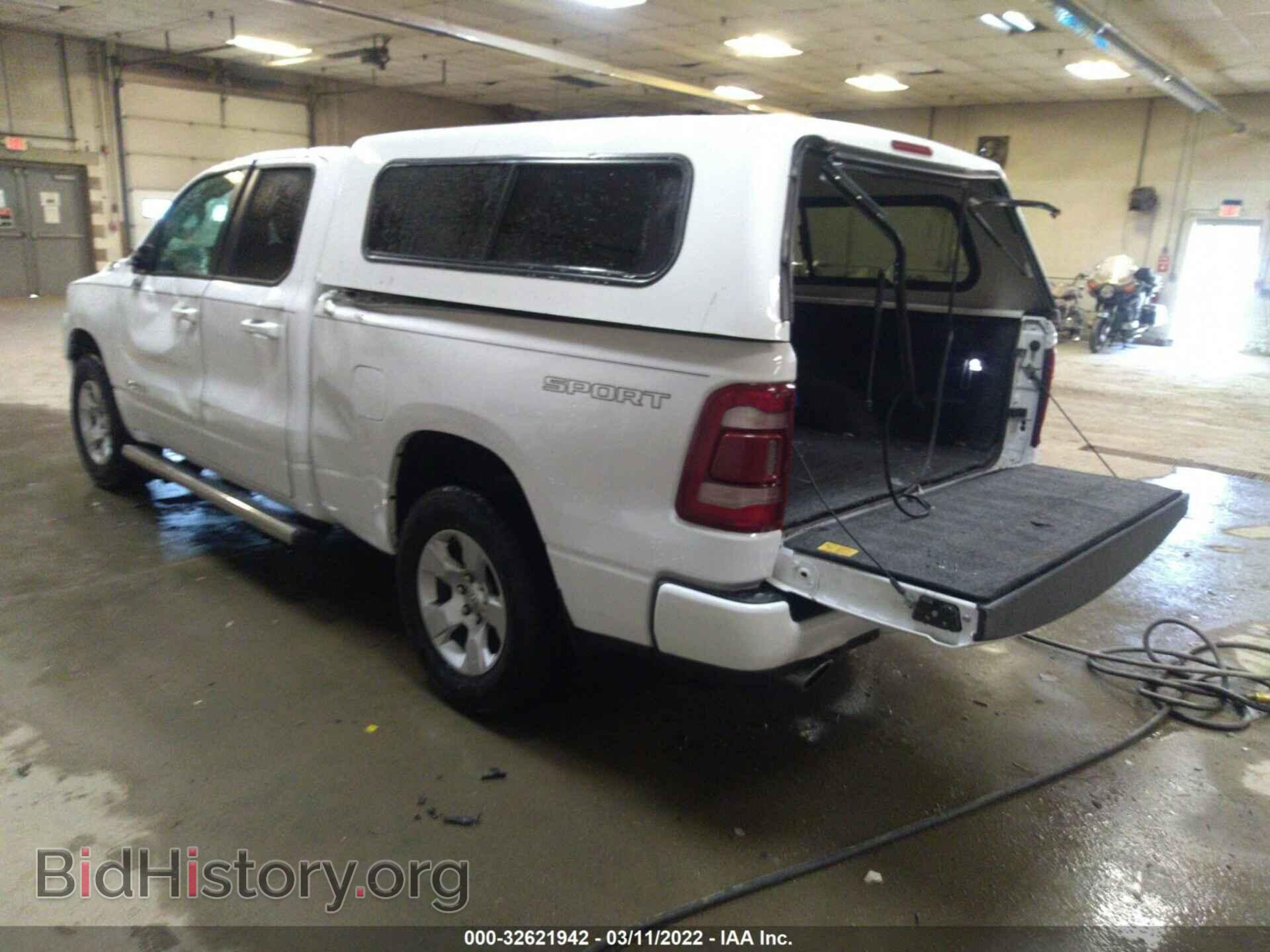 2020 RAM 1500 - VIN: 1C6SRFBT1LN116170 - Фото 3
